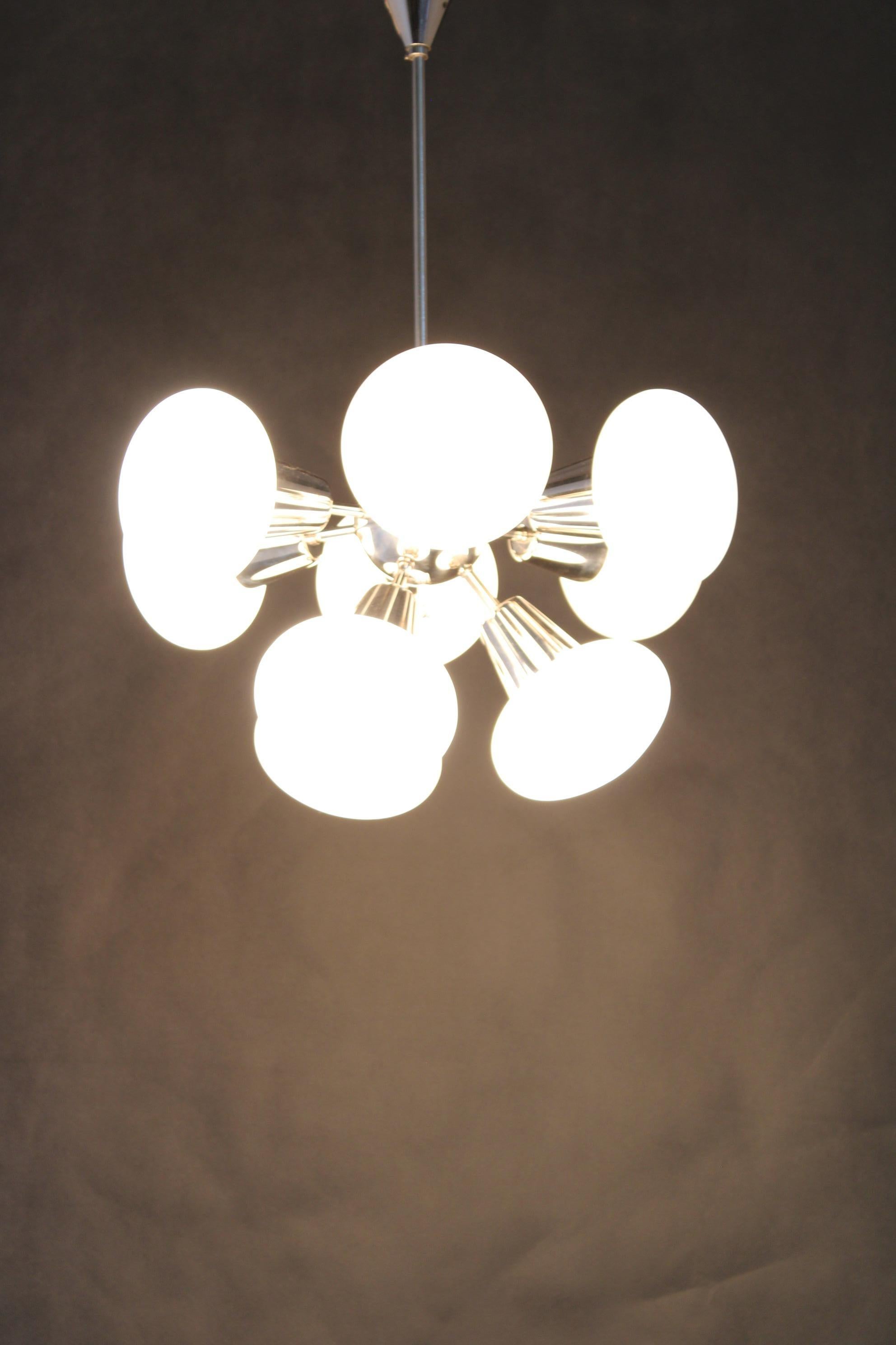 Lampadario Sputnik cromato a 9 fiamme di Kamenicky Senov degli anni '70 in vendita 3