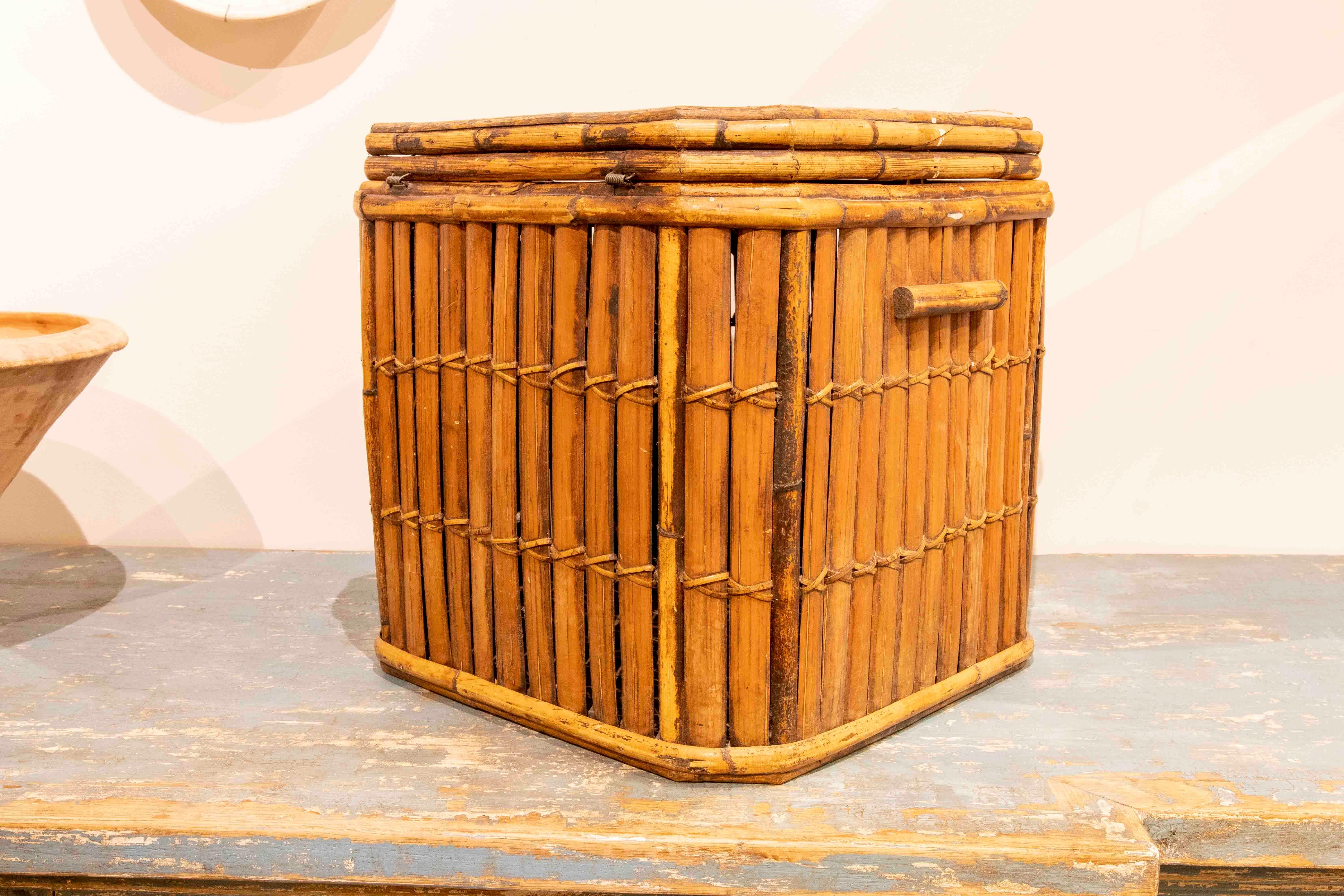 1970s Square Basket with Decorative Bamboo Lid  For Sale 7