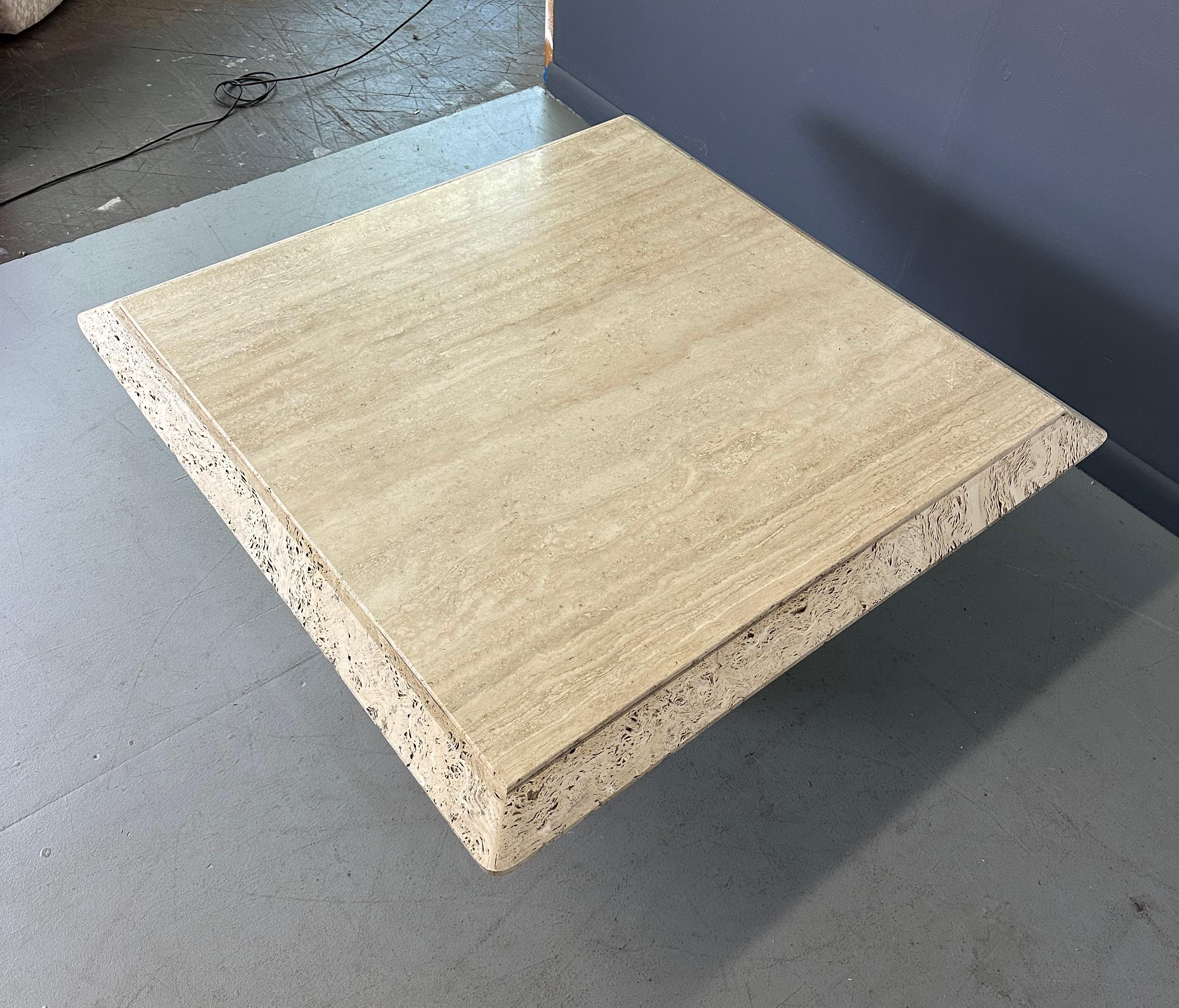 Table basse carrée des années 1970 avec beau bord non tacheté Mid Century Bon état - En vente à Philadelphia, PA