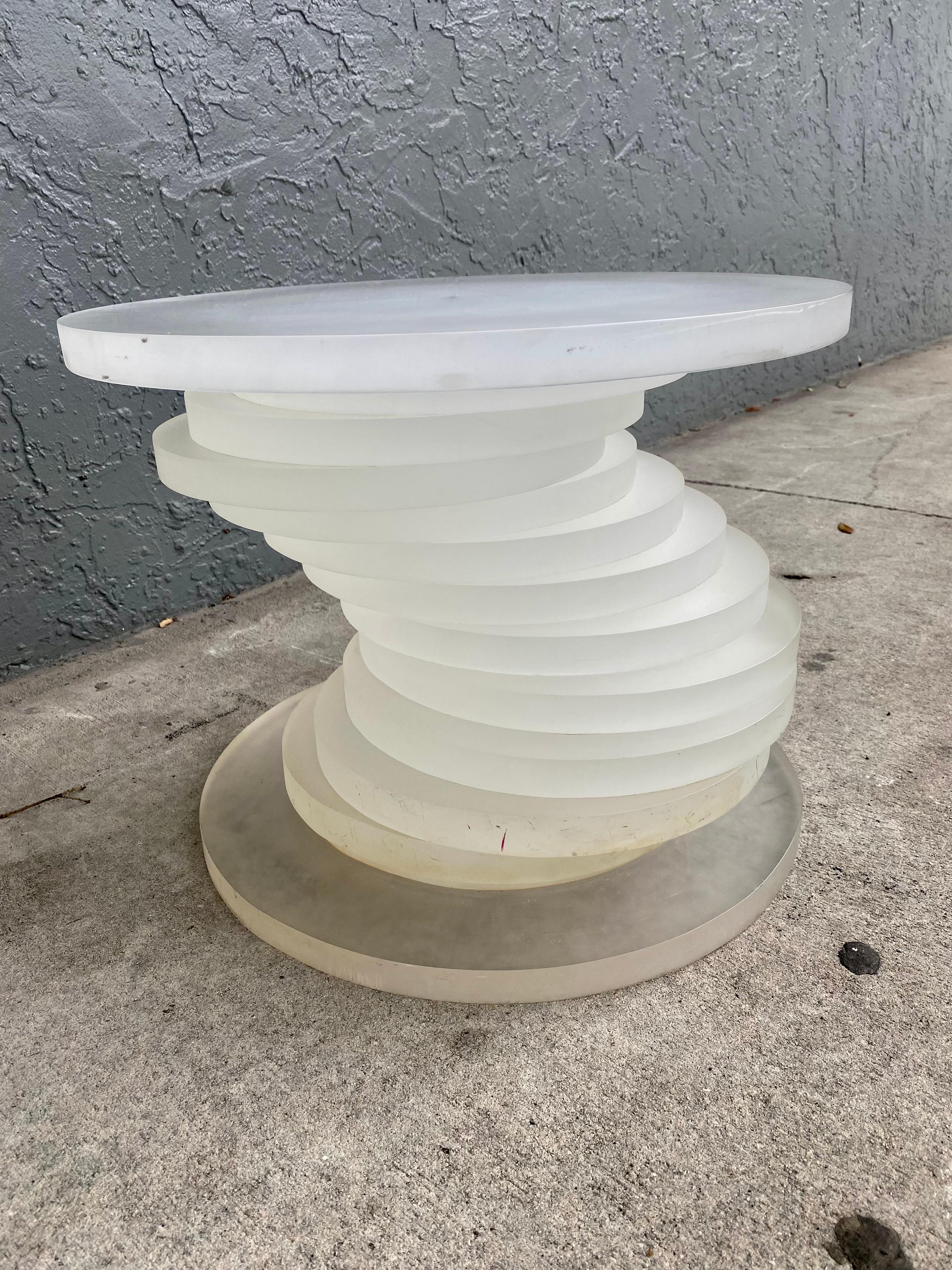 1970s Sculptural Stacked Circular Frosted Lucite Coffee Table For Sale 2
