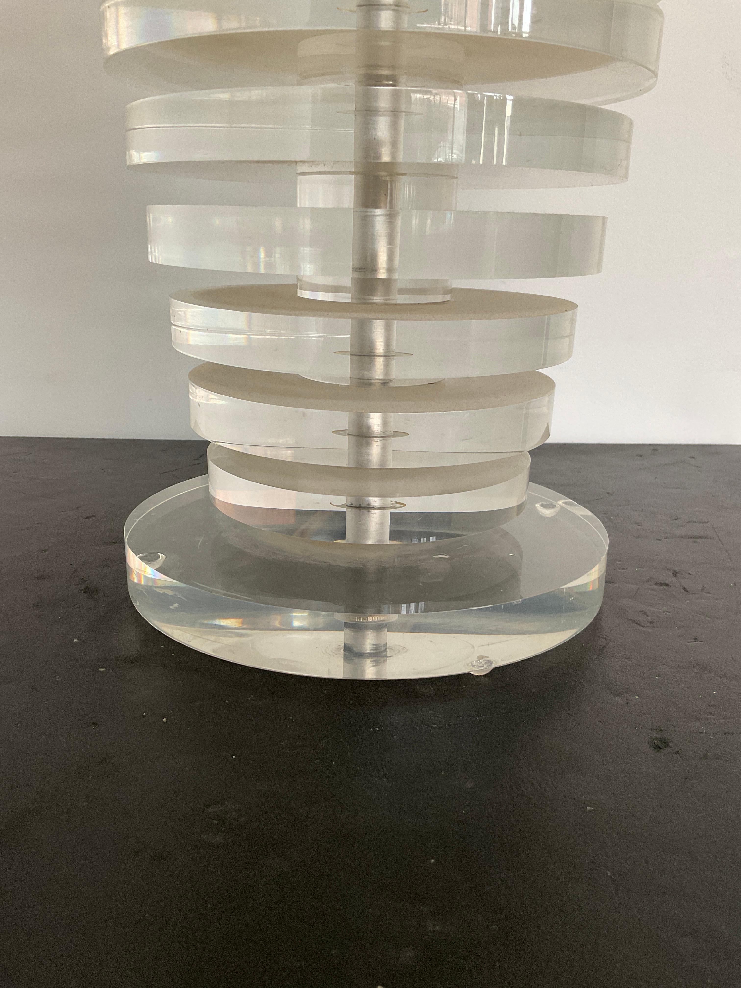 1970s Stacked Lucite Lamp For Sale 4