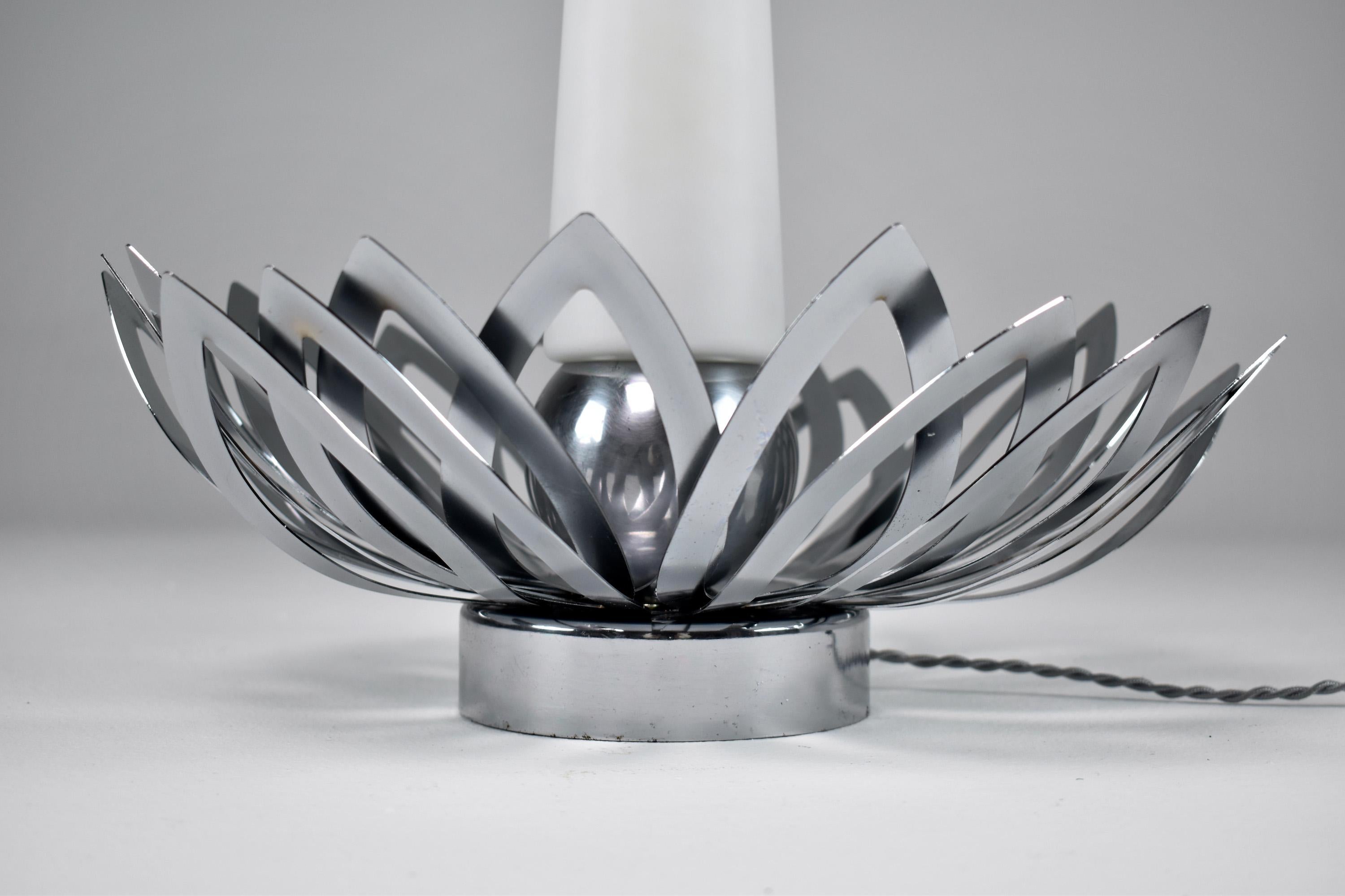 1970's Stainless Steel Flower Lamp by Jacqueline Trocmé For Sale 1