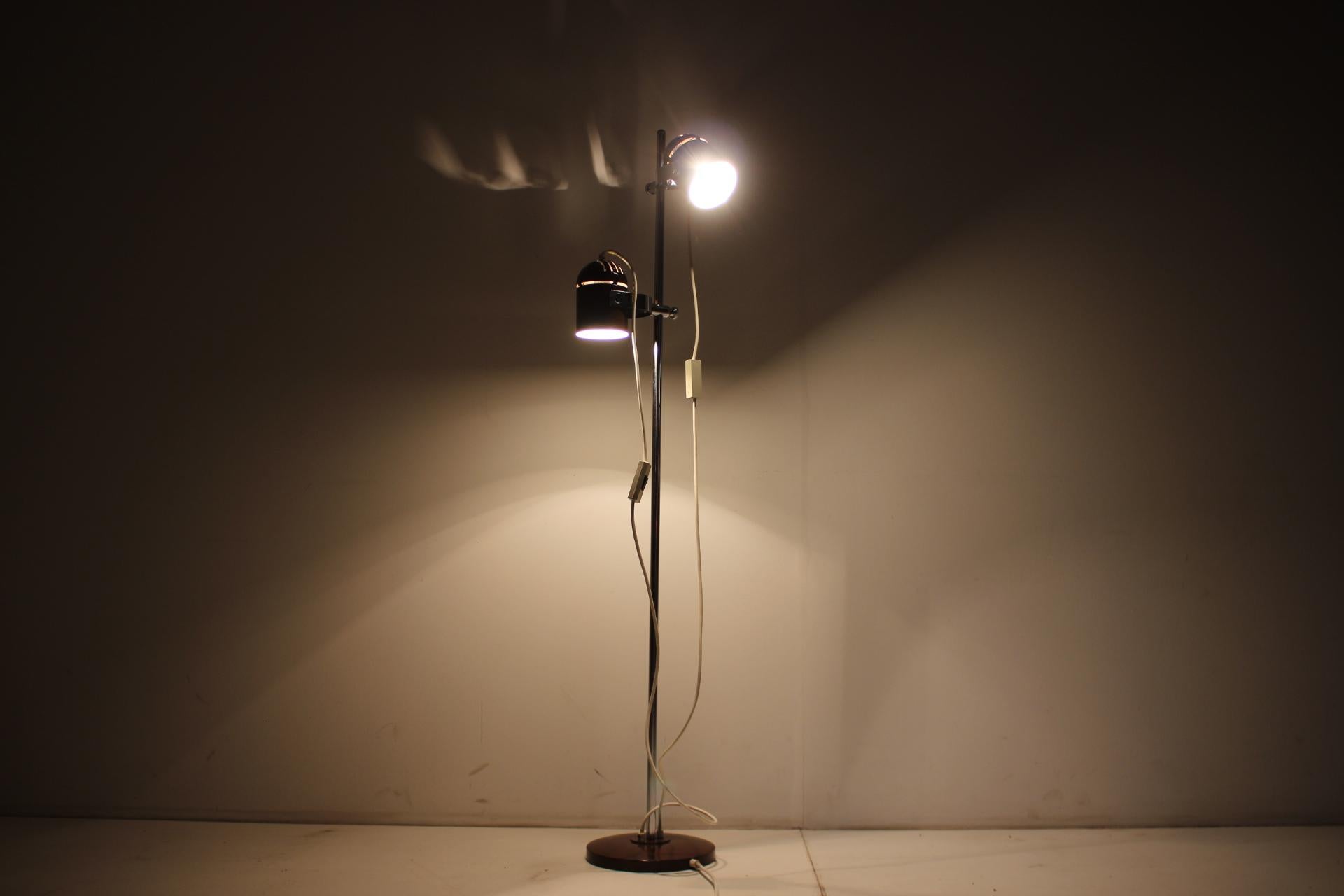 Mid-Century Modern 1970s Stanislav Indra Chrome Plated Floor Lamp, Czechoslovakia For Sale