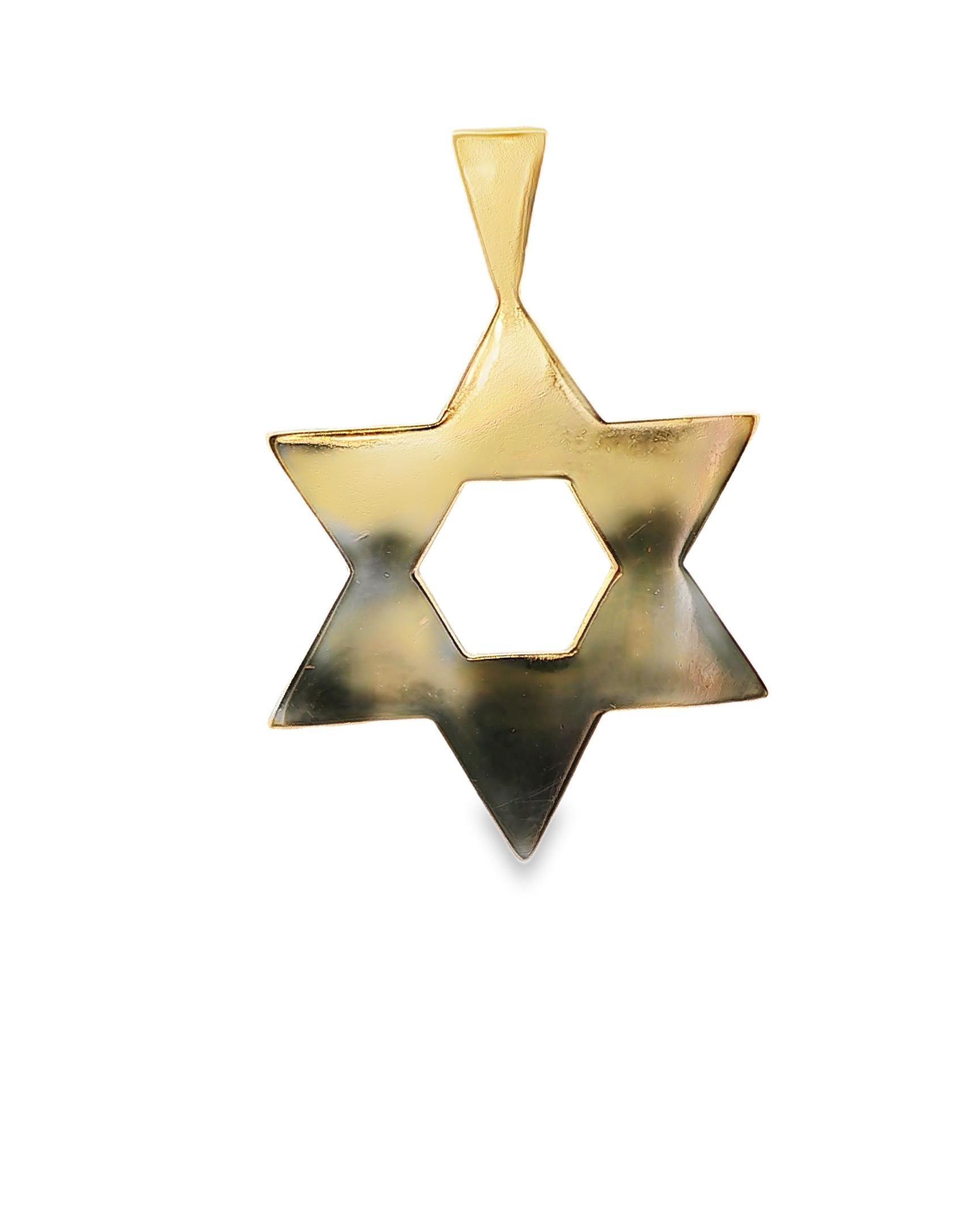 Ciondolo a forma di stella di David degli anni '70 in oro giallo 14k In condizioni buone in vendita a New York, NY