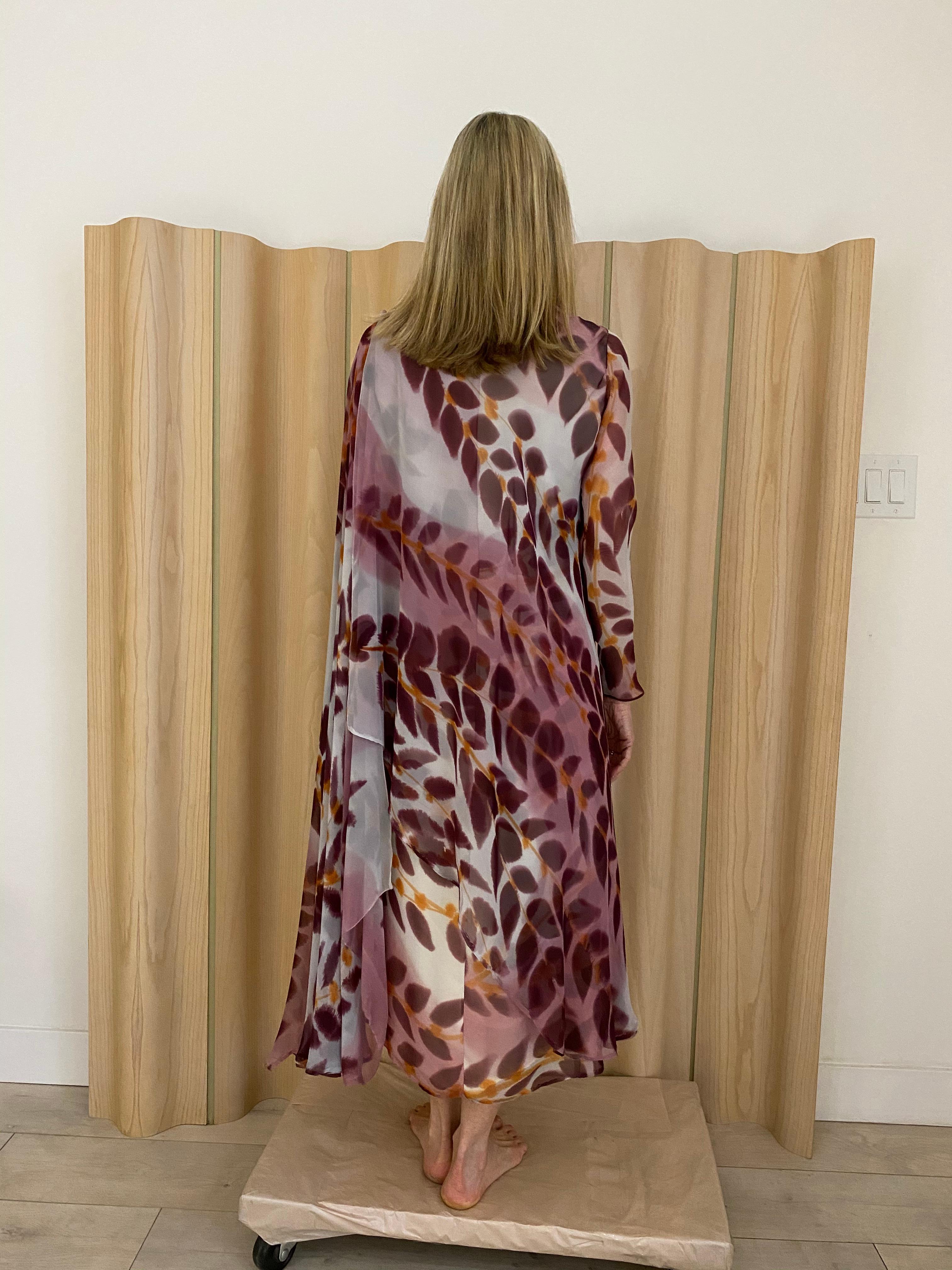 1970s Stavropolous mauve silk print Dress In Good Condition For Sale In Beverly Hills, CA