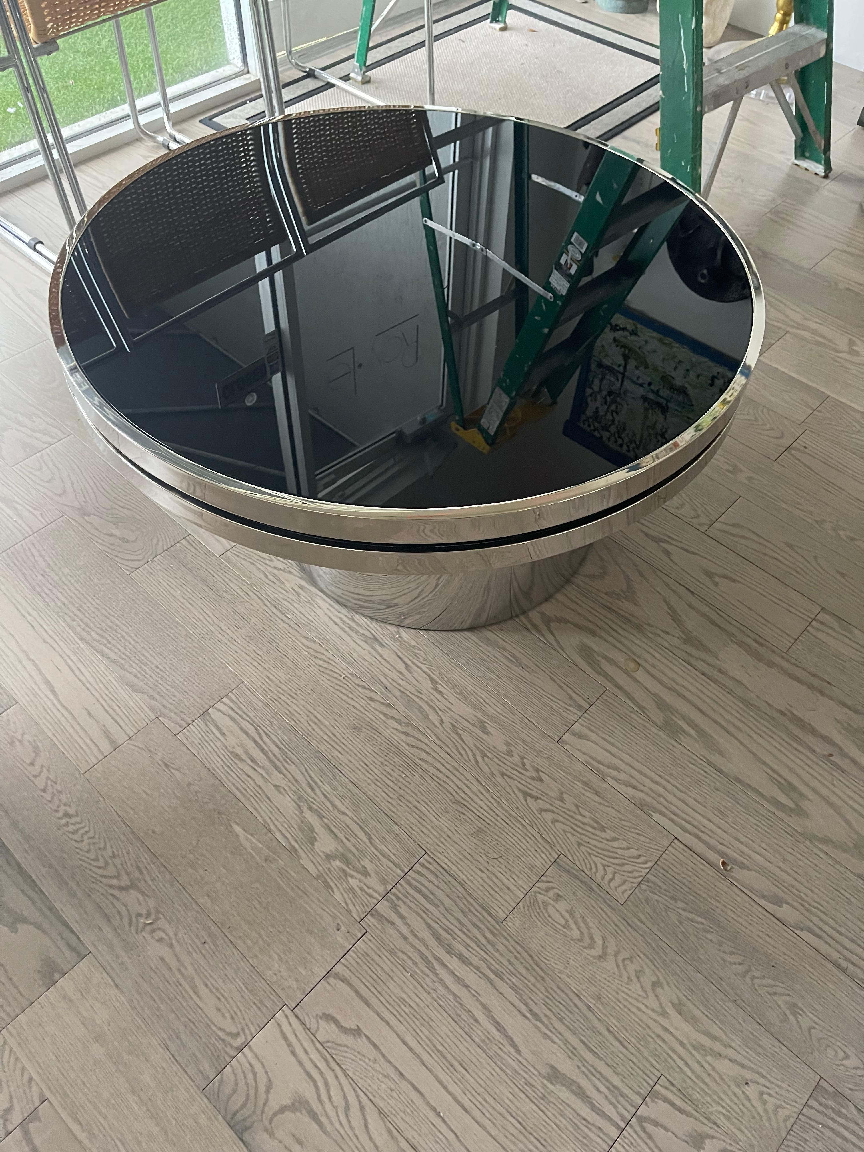 1970’s Steel Swivel Coffee Table For Sale 3