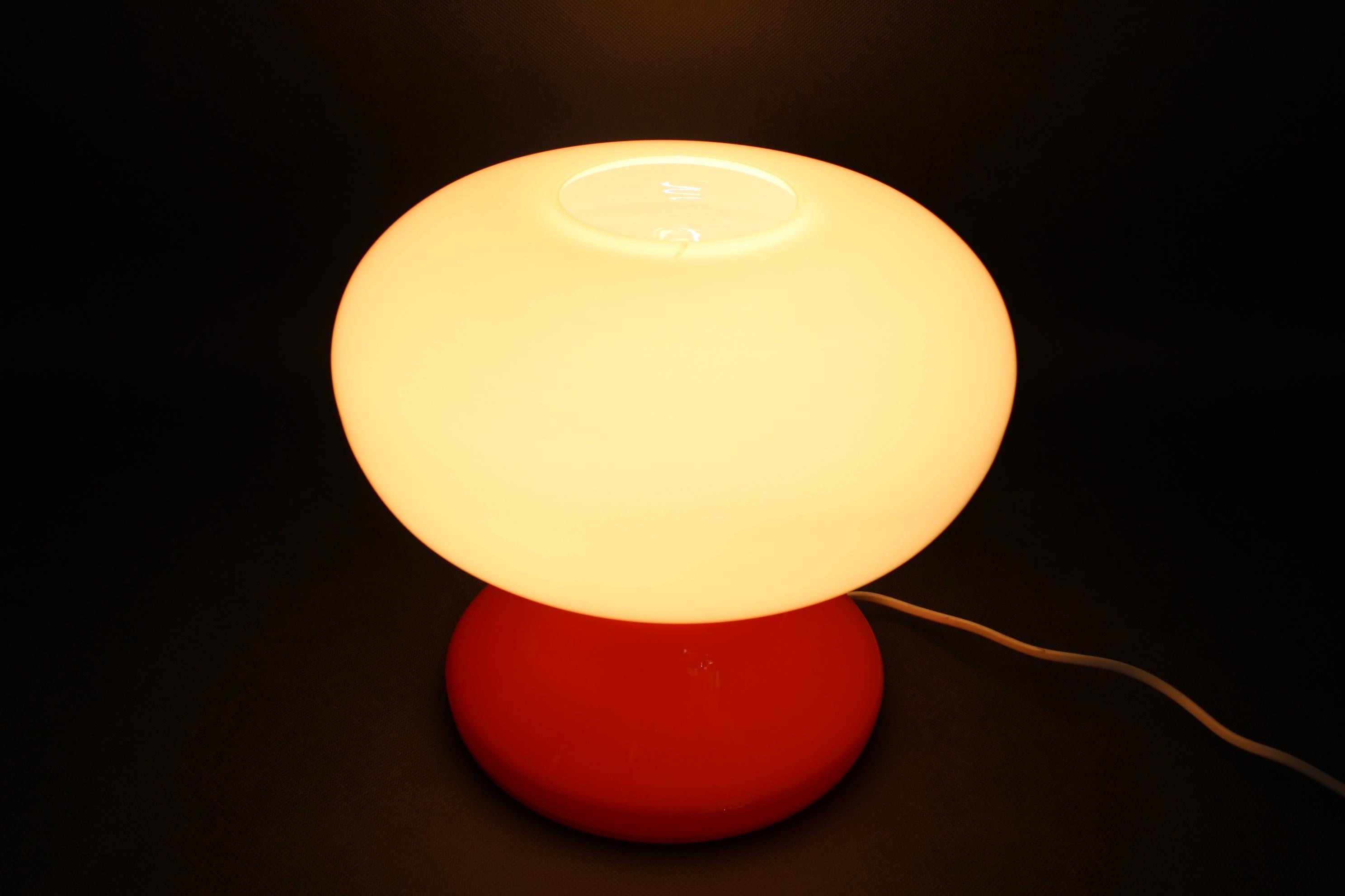 1970s Stepan Tabery Glass Mushroom Table Lamp, Czechoslovakia For Sale 2