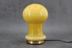 Lámpara de mesa de cristal opalino Stepan Tabery, Checoslovaquia, años 70