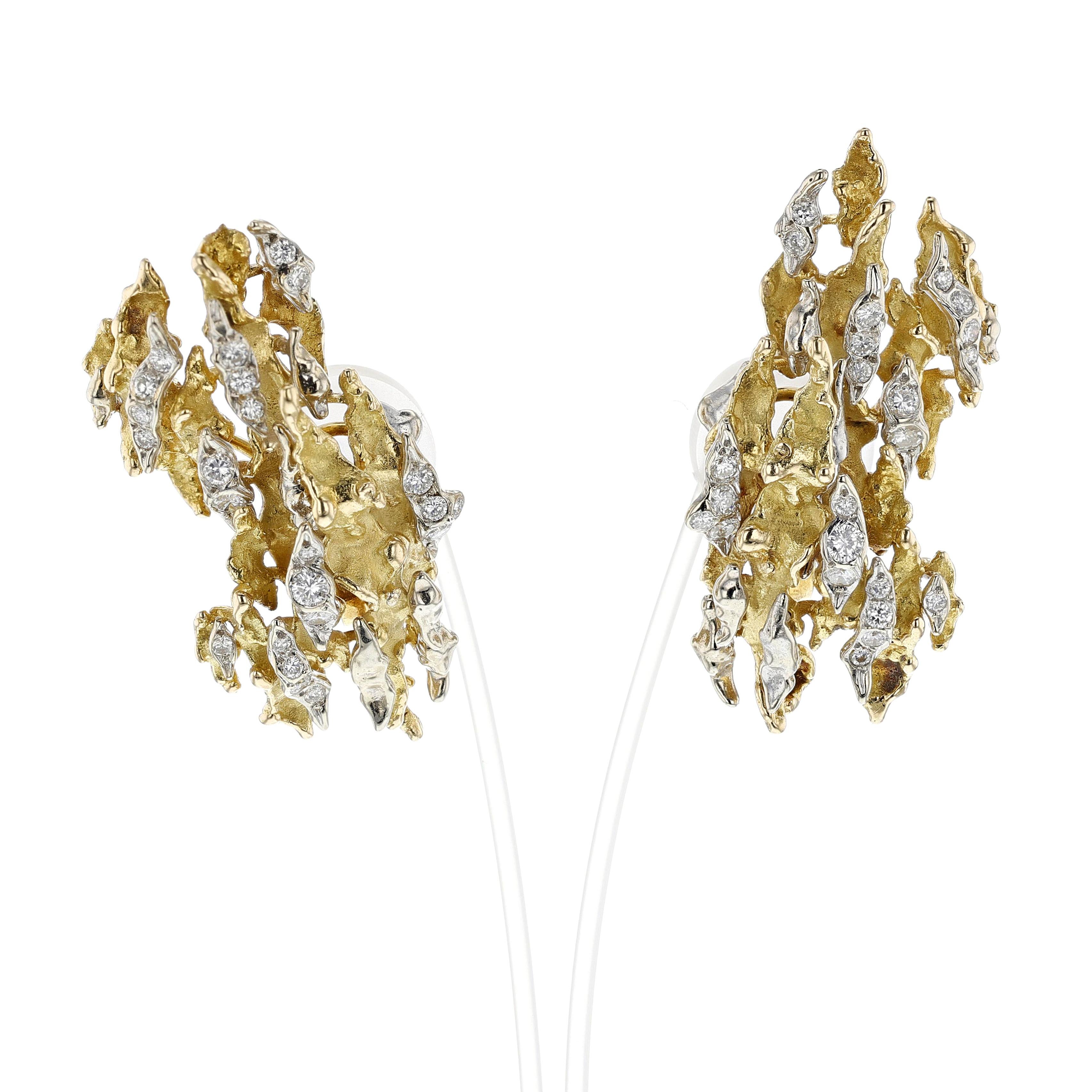 1970s Sterlé Yellow and White Gold Wavy Earrings with Diamonds 2