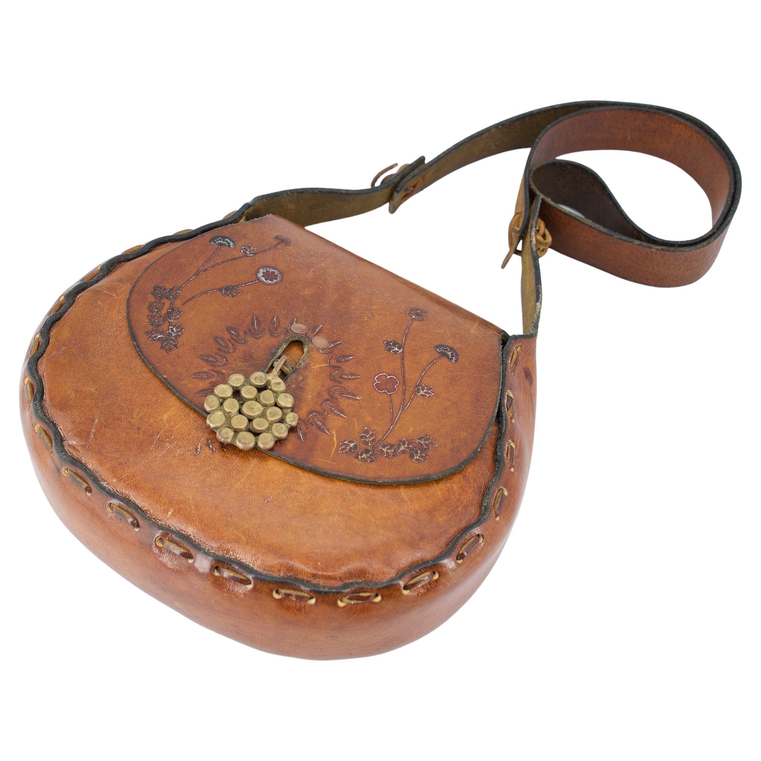 Unusual 70s TOOLED LEATHER Bag Embossed Bohemian Handbag