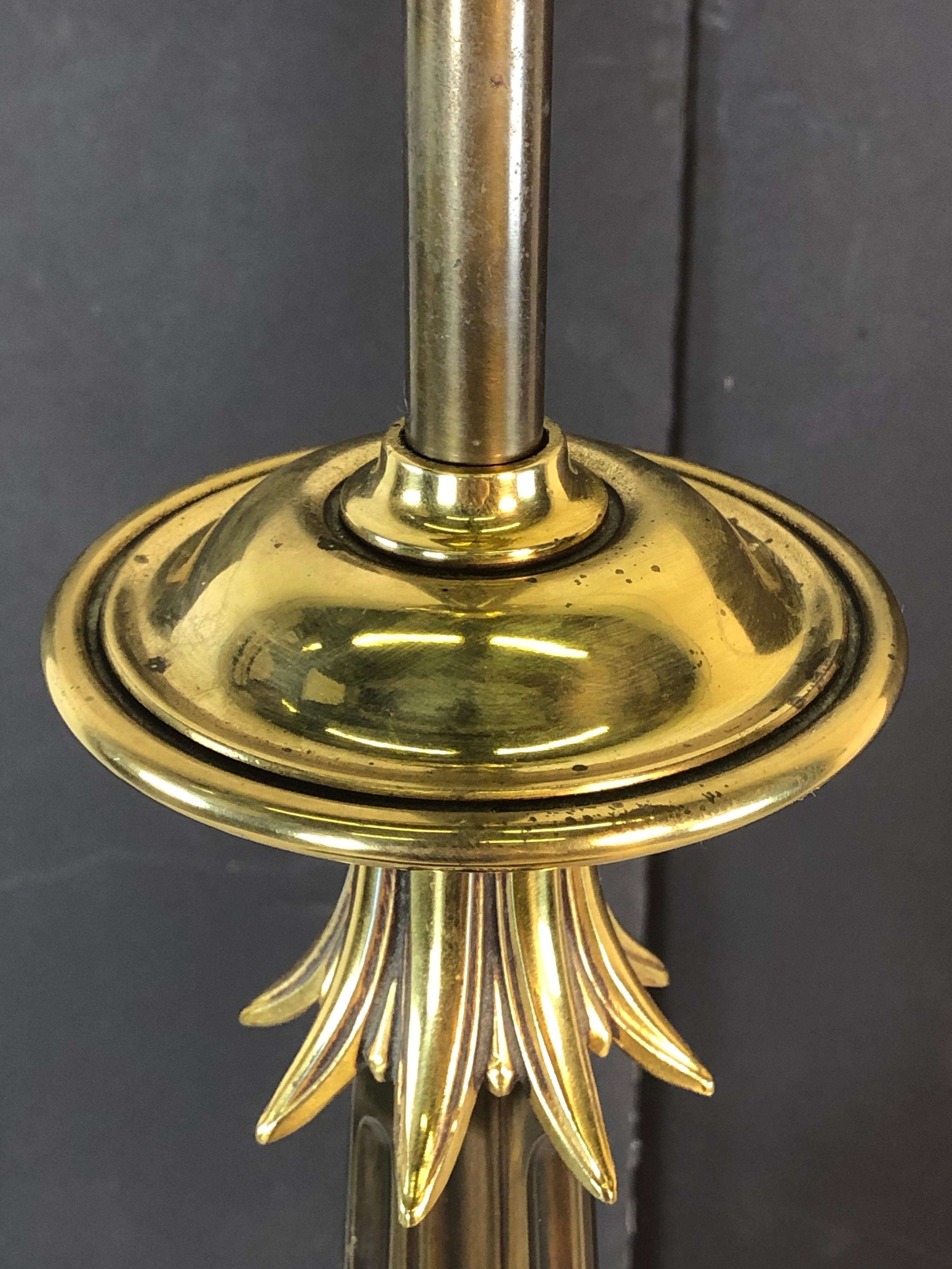 American 1970s Stiffel Brass and Ceramic Table Lamp For Sale