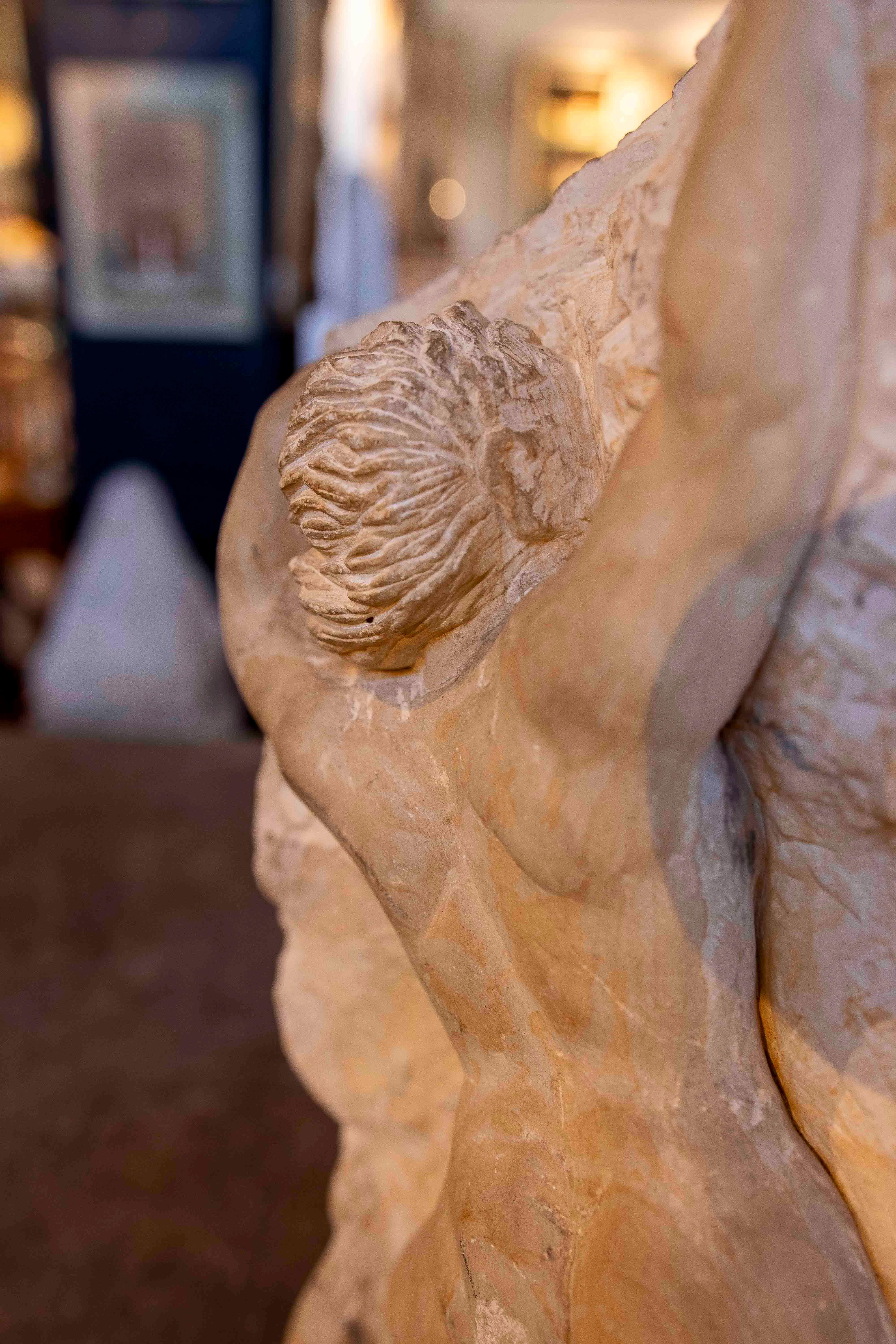 Intagliato a mano Scultura in pietra di Michel Bulard degli anni '70 