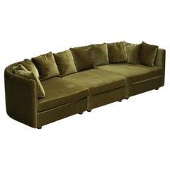 1970s Streamlined Sectional Sofa in Olive Green Velvet