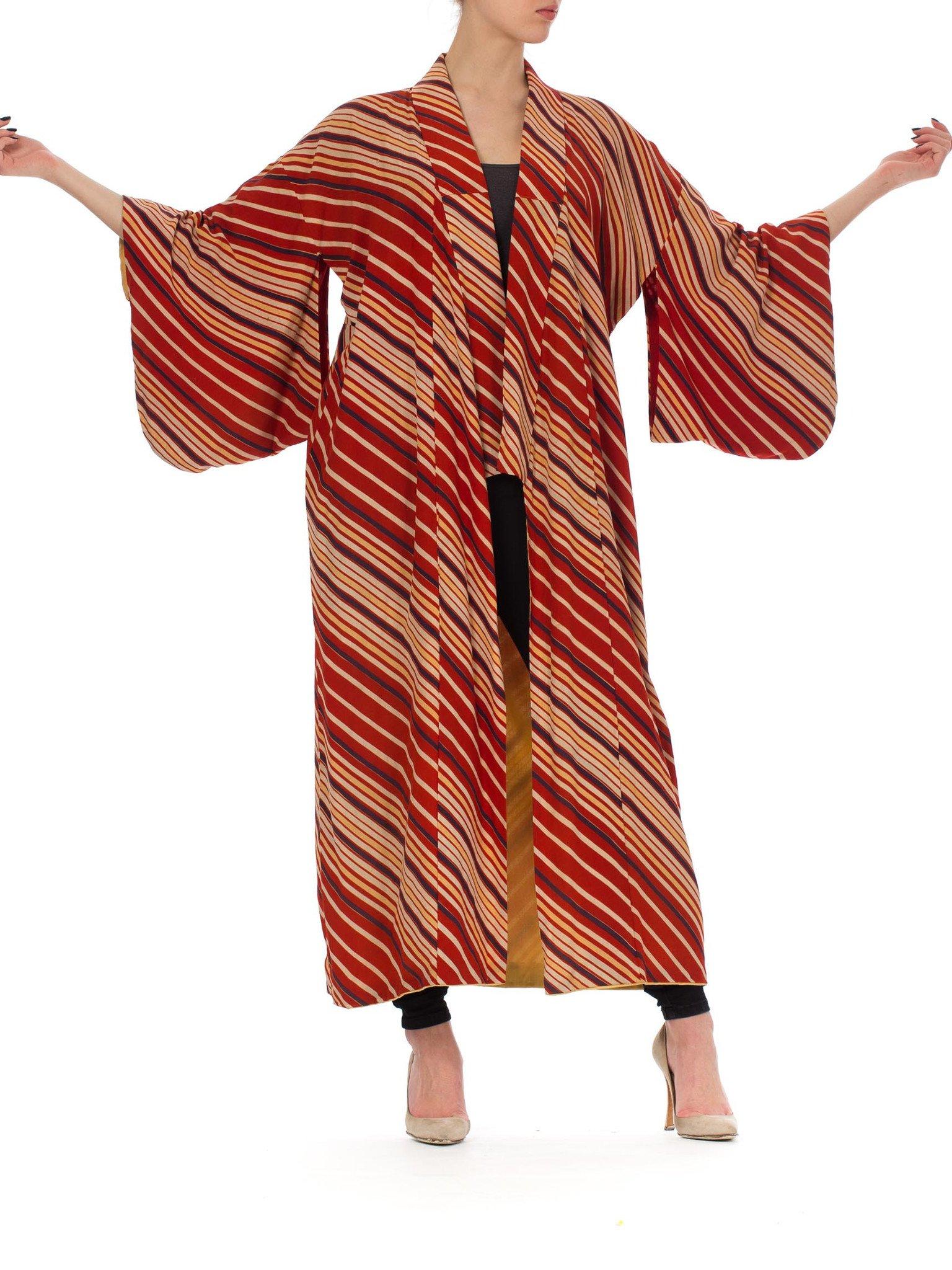 1970S Striped Silk Long Length Kimono In Excellent Condition For Sale In New York, NY