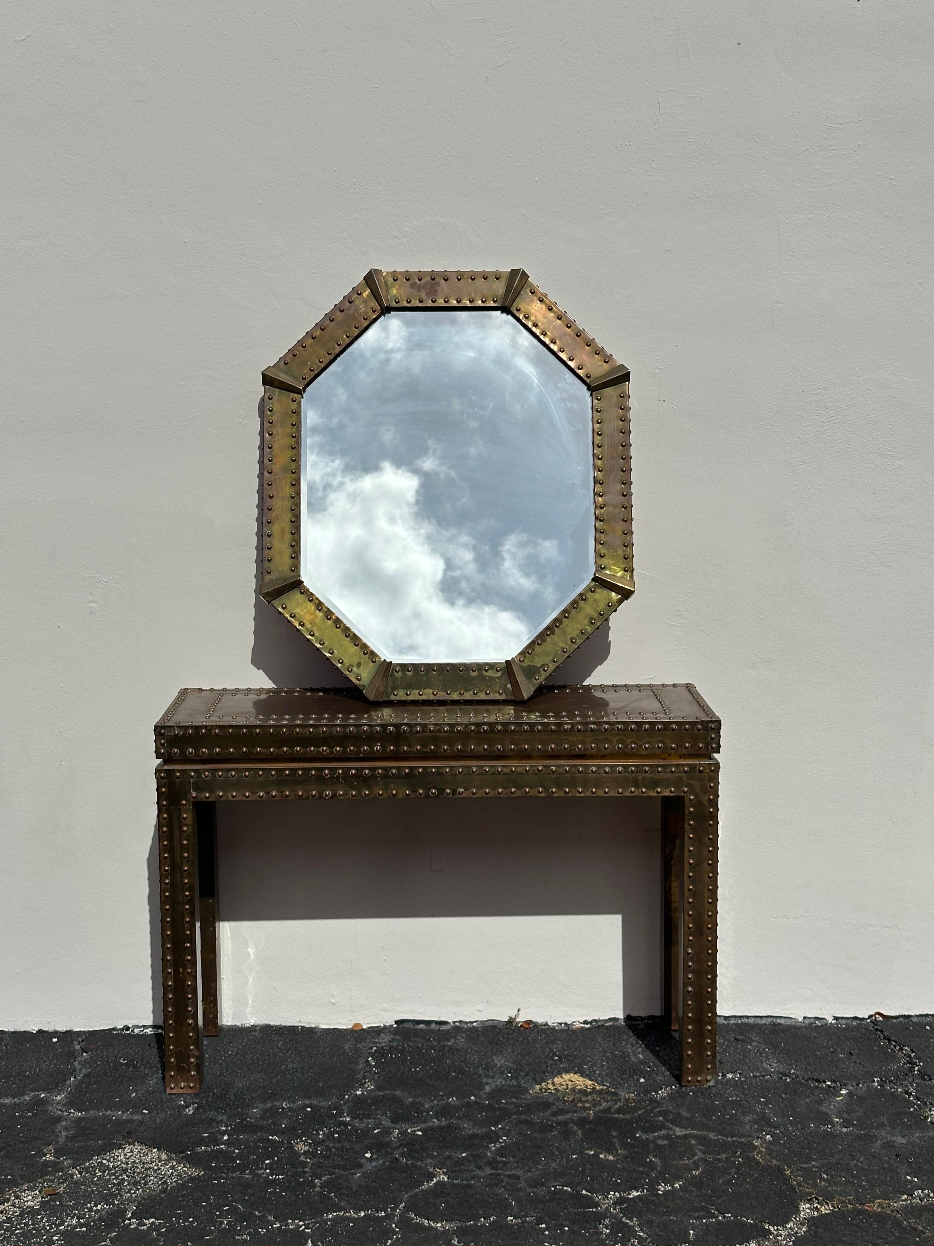 Mid-Century Modern 1970s Studded Aged Brass Parsons Console Table and Octagonal Mirror by Sarreid For Sale