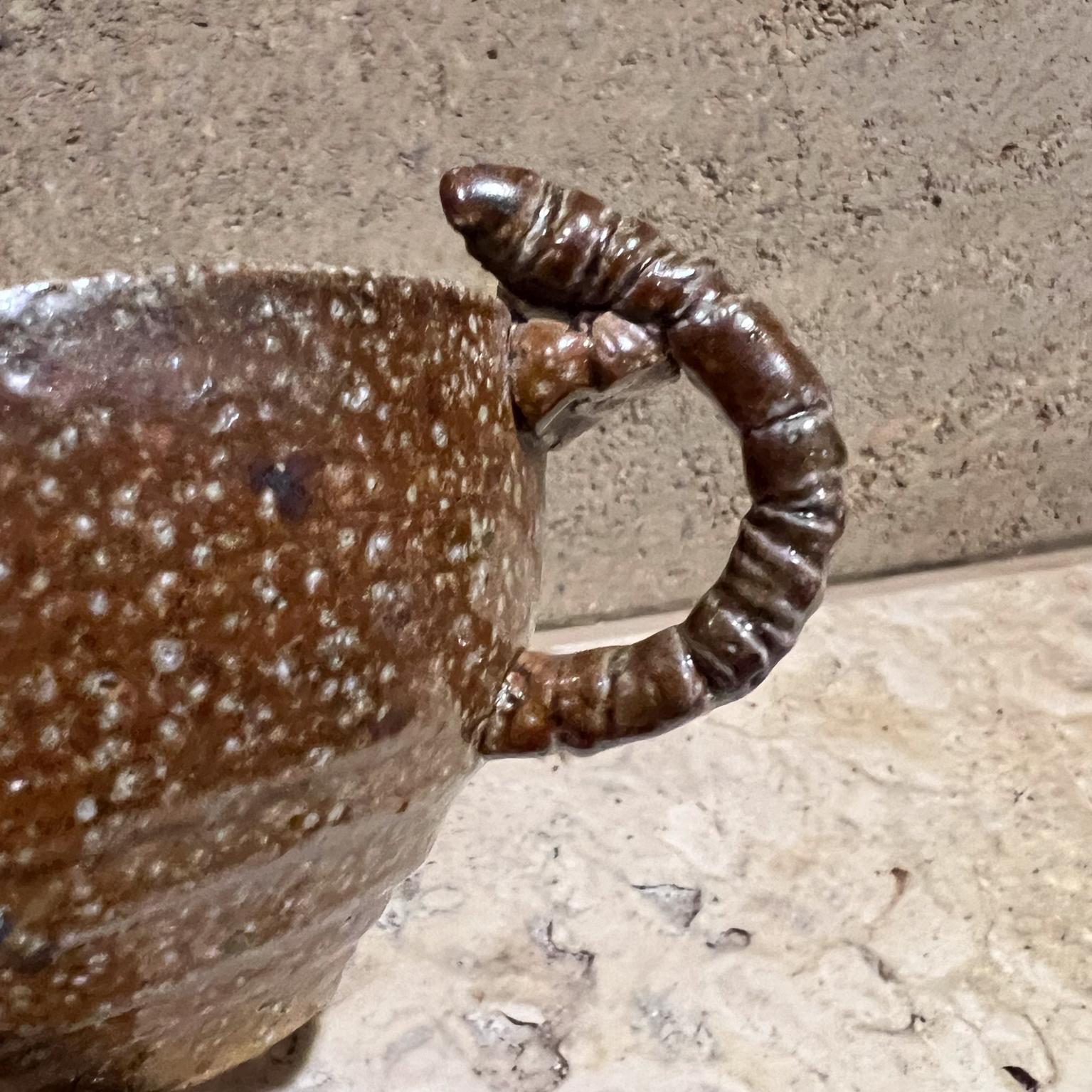 1970er Studio-Art-Keramik Eidechse-Couchtisch/Servierbecher mit Schlangenbecher (Töpferwaren) im Angebot