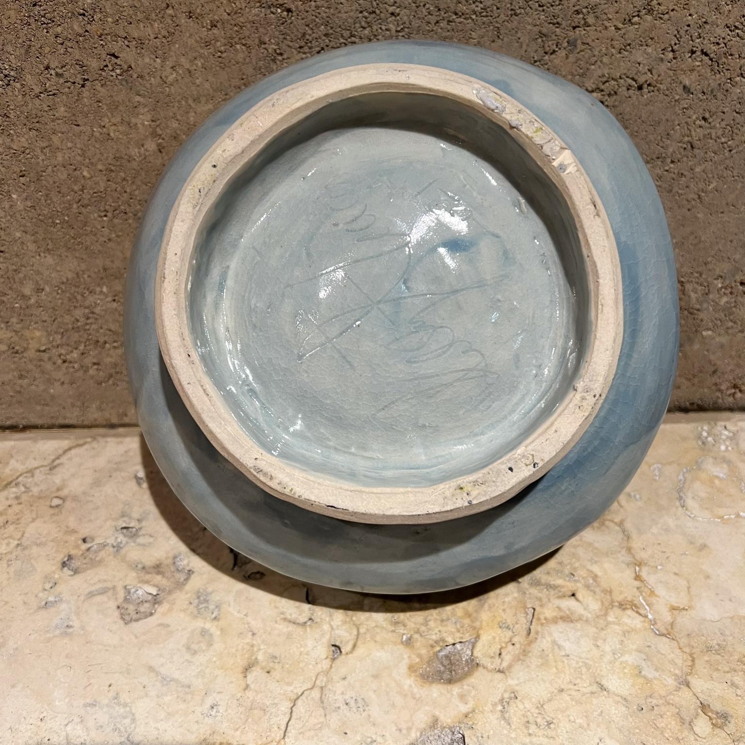 Poteries 1970 Modernist Studio A Pottery Blue Bowl (bol bleu) en vente