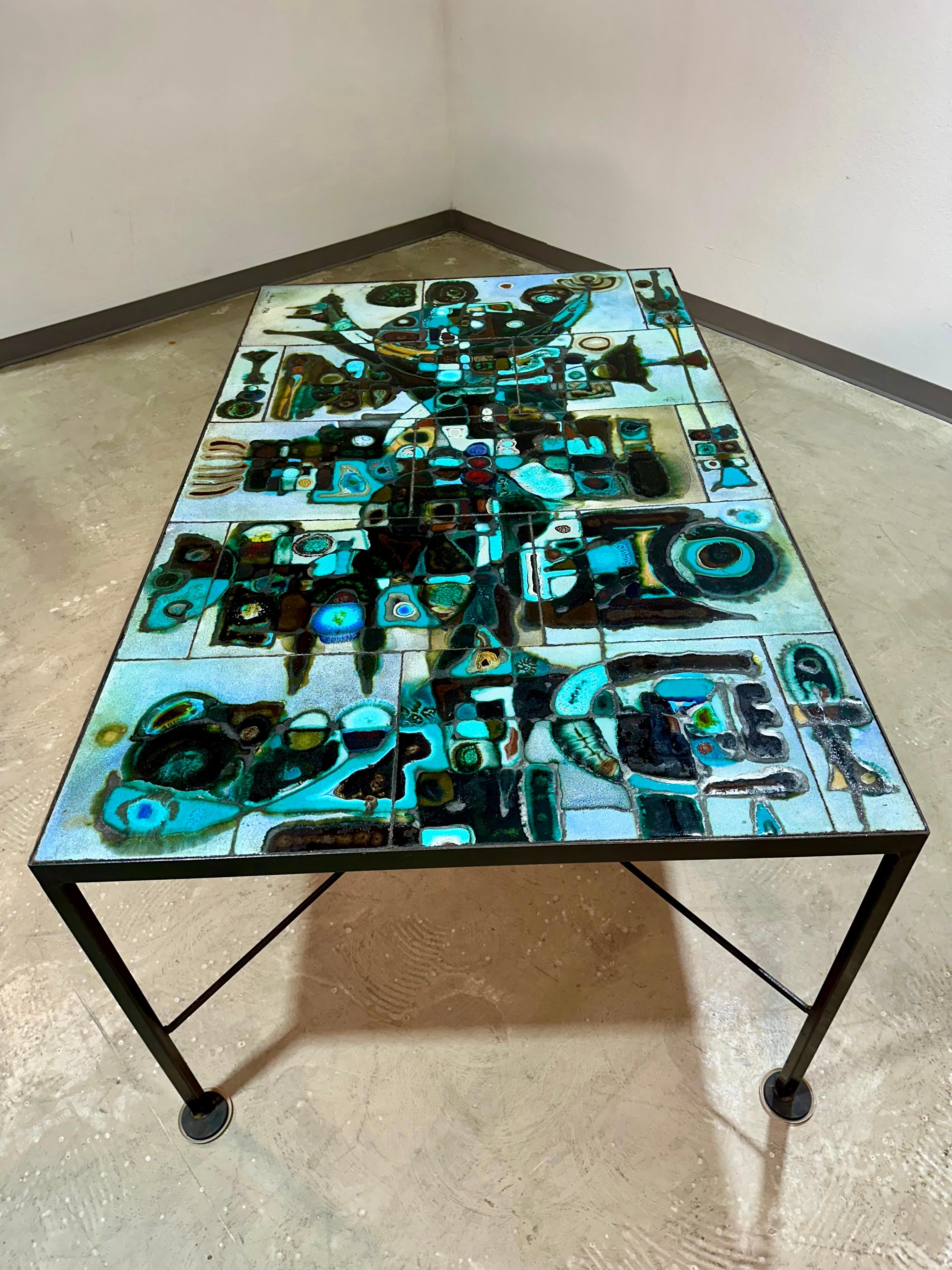 Danois Table de salle à manger en céramique et fer de Studio 1970 en vente