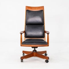 1970er Studio Crafted Schreibtischstuhl von John Nyquist aus Teakholz mit Leder