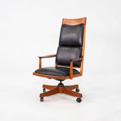 1970 Studio A Crafted Executive Desk Chair by John Nyquist in Teak with Leather (Chaise de bureau en teck et cuir)