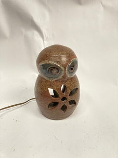 1970's Studio pattery "owl" table lamp