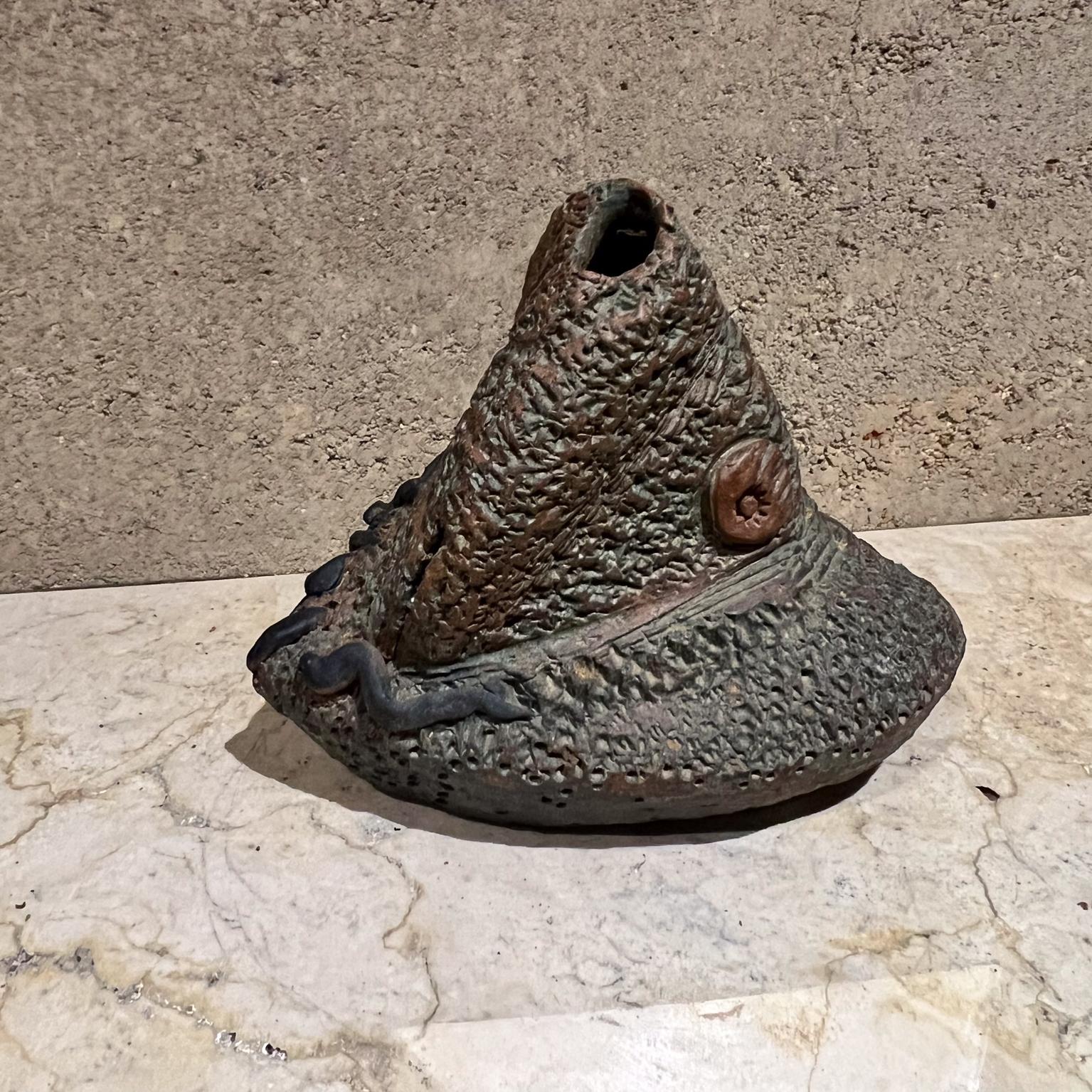 Studio Art Pottery Textured abstract object 
 5.38 tall x 7 x 6.88
Preowned original vintage condition.
See images provided.