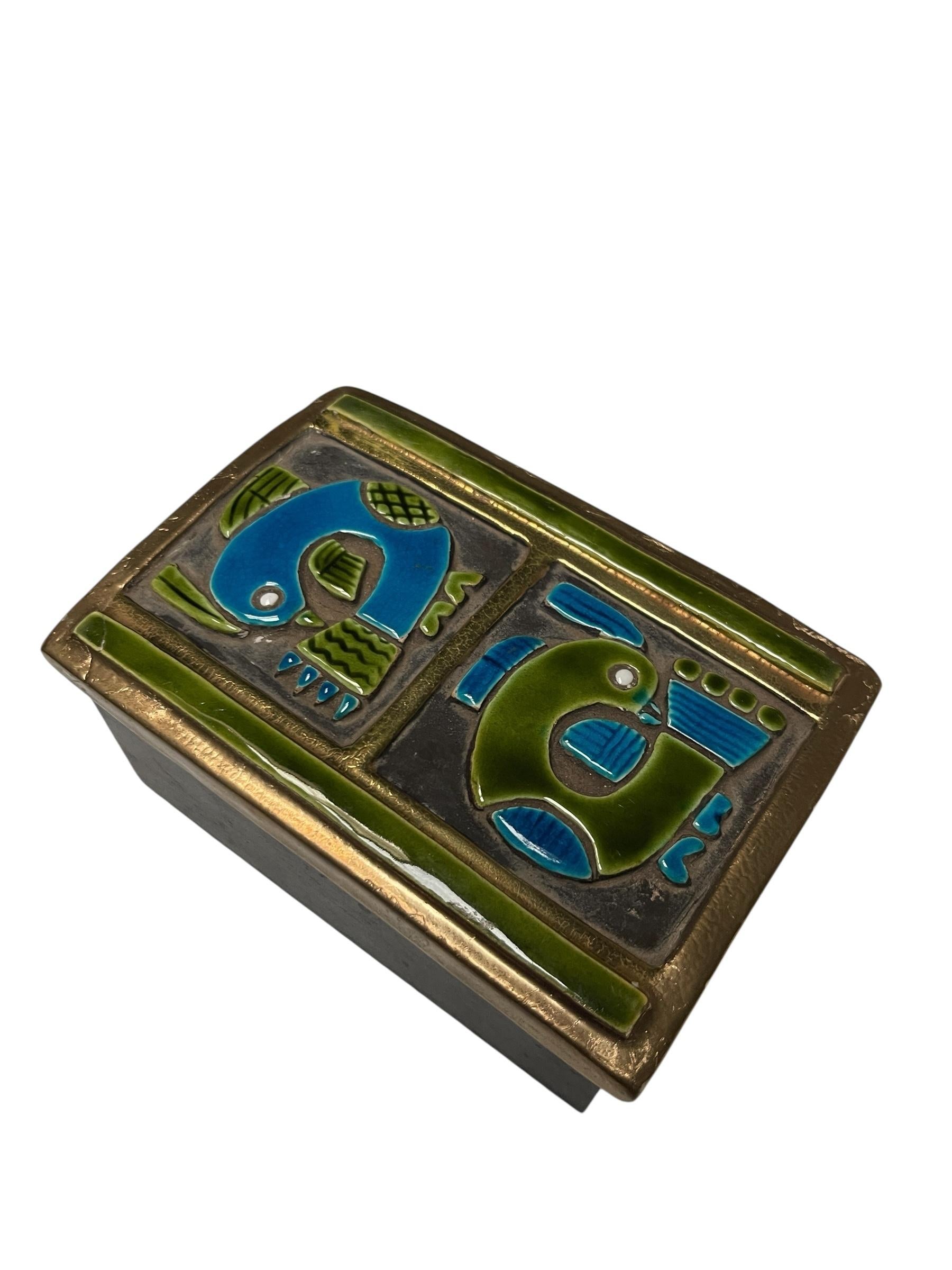 Late 20th Century 1970's Studio pottery ceramic Box by Mithé Espelt For Sale