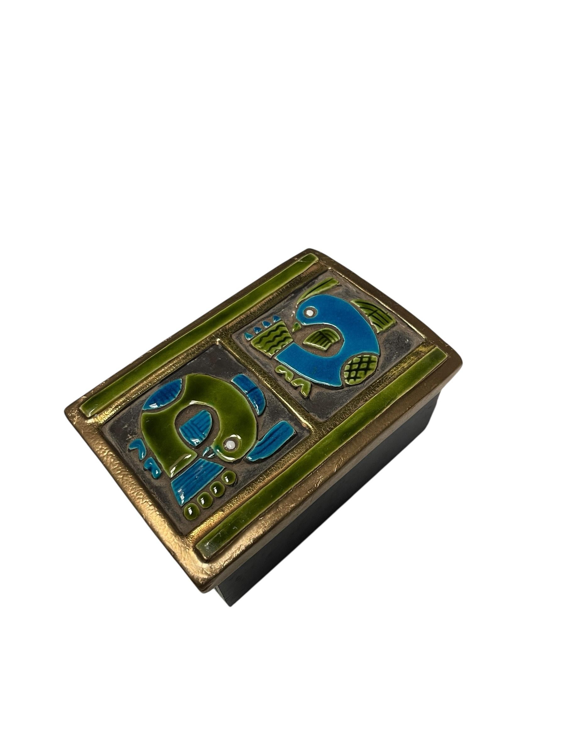 1970's Studio pottery ceramic Box by Mithé Espelt For Sale 2