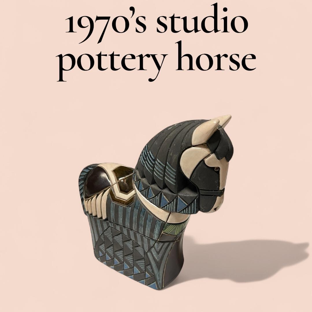 1970's Studio Pottery Keramik Pferd im Angebot 7