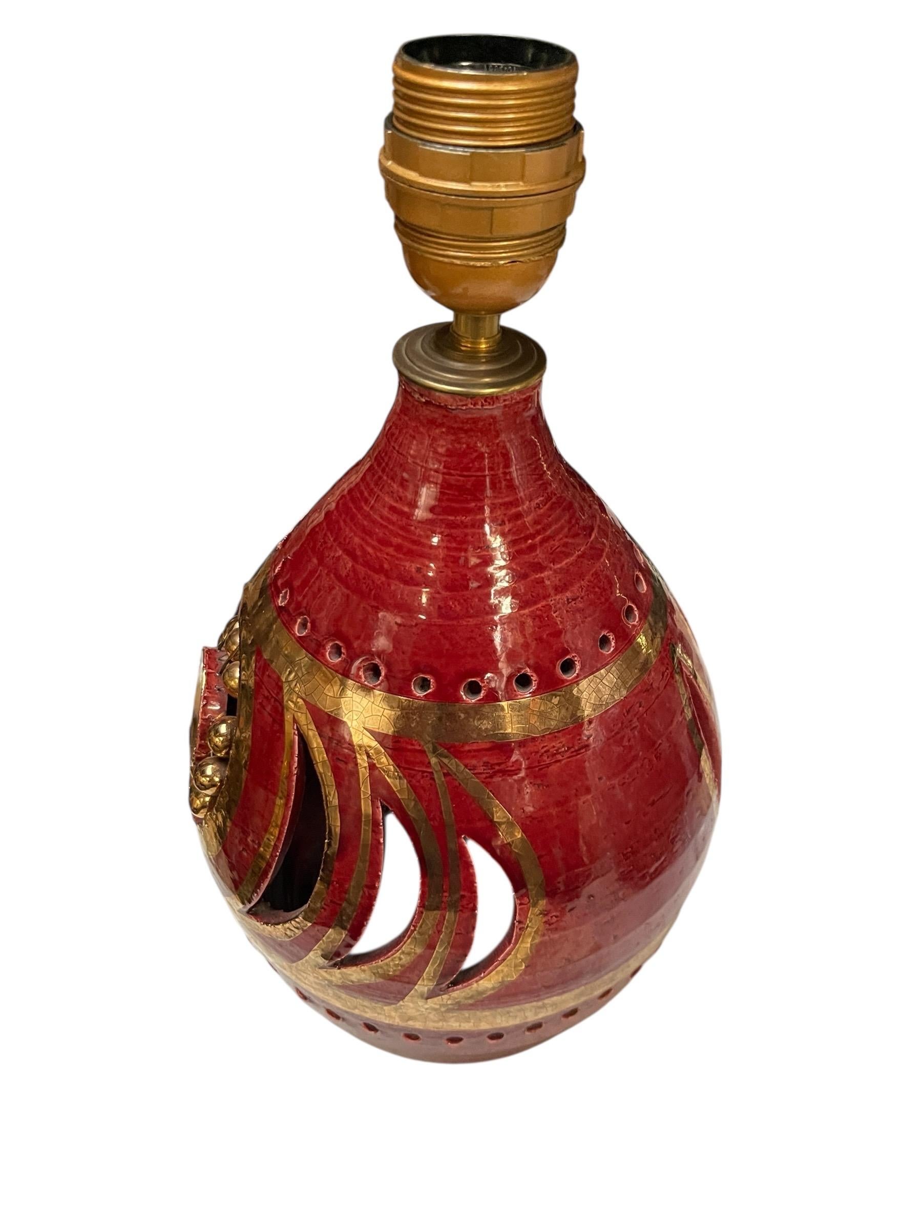 Lámpara de cerámica Studio Pottery de los años 70 Por Georges Pelletier Cerámico en venta