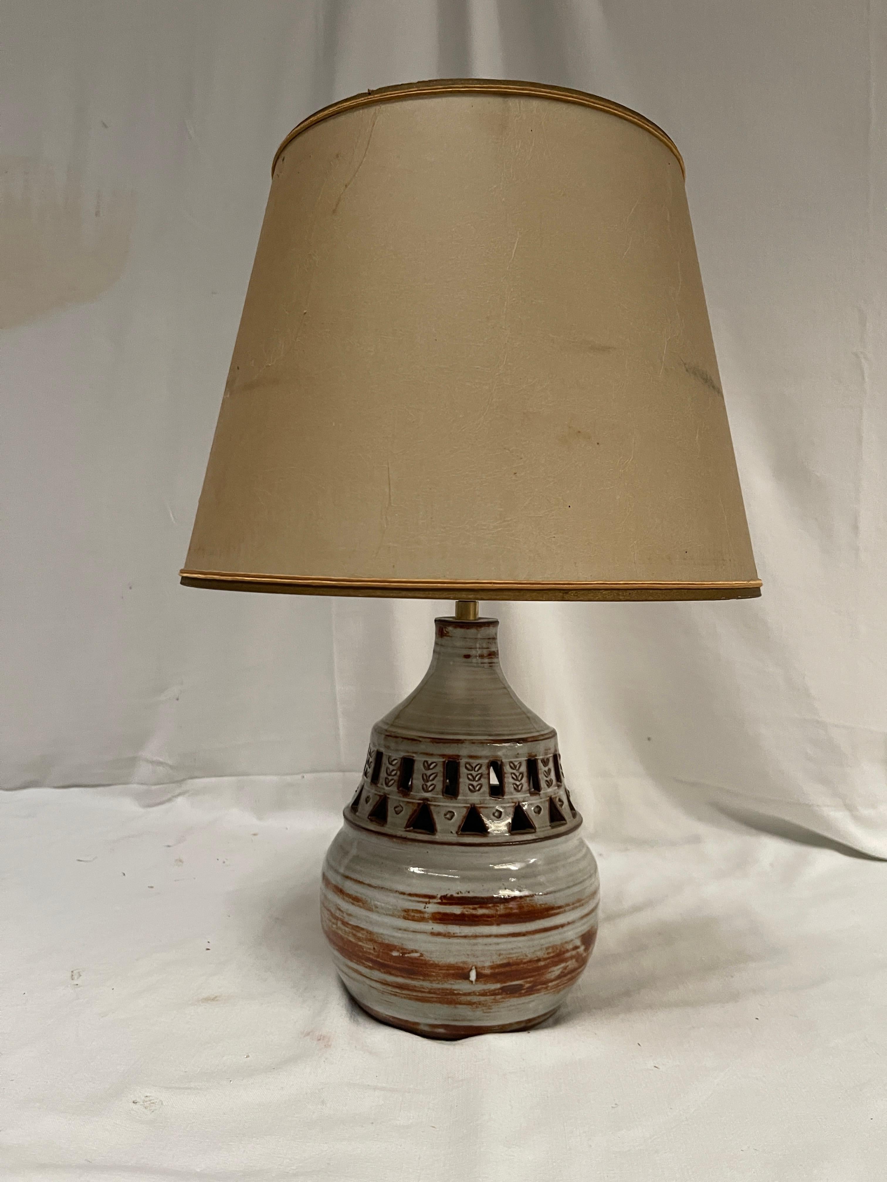 1970's Studio pottery ceramic lamp
Hand made / craft work 
France
Dimensions given without shade : no shade included
Newly re-wired