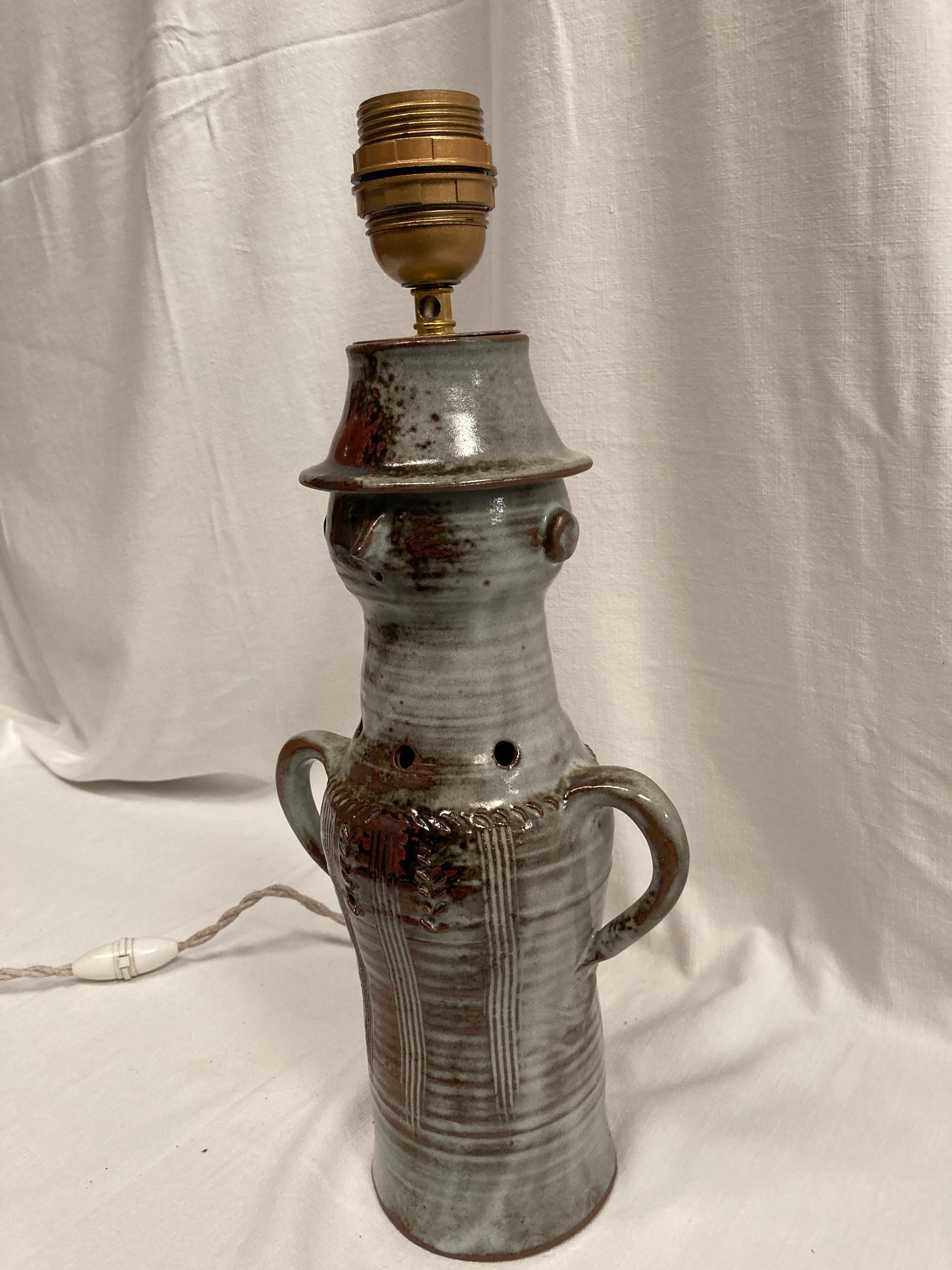 1970's Studio Pottery Keramiklampe von Vallauris (Ende des 20. Jahrhunderts) im Angebot