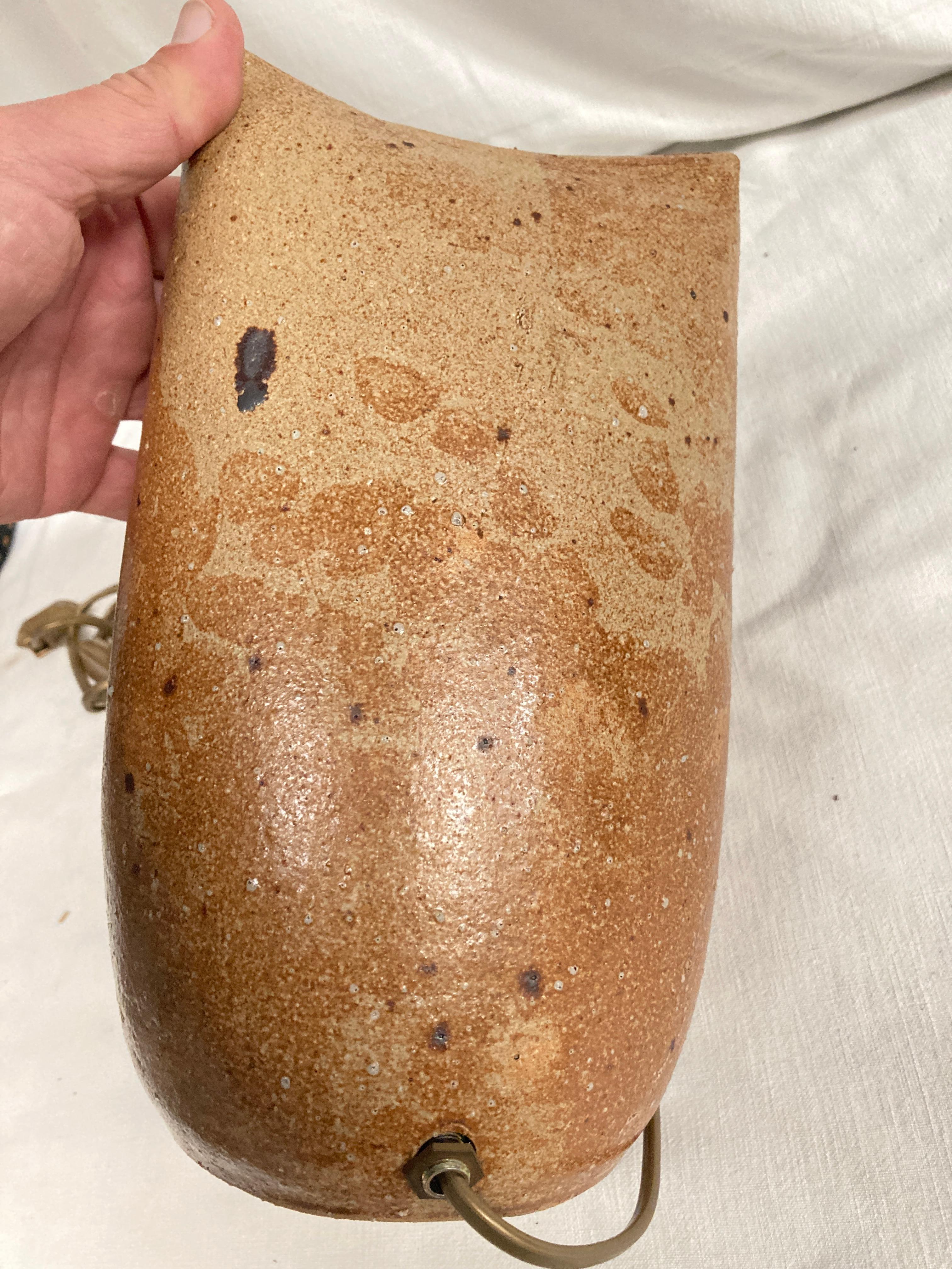Lámpara de cerámica Studio Pottery de 1970 de Vallauris finales del siglo XX en venta