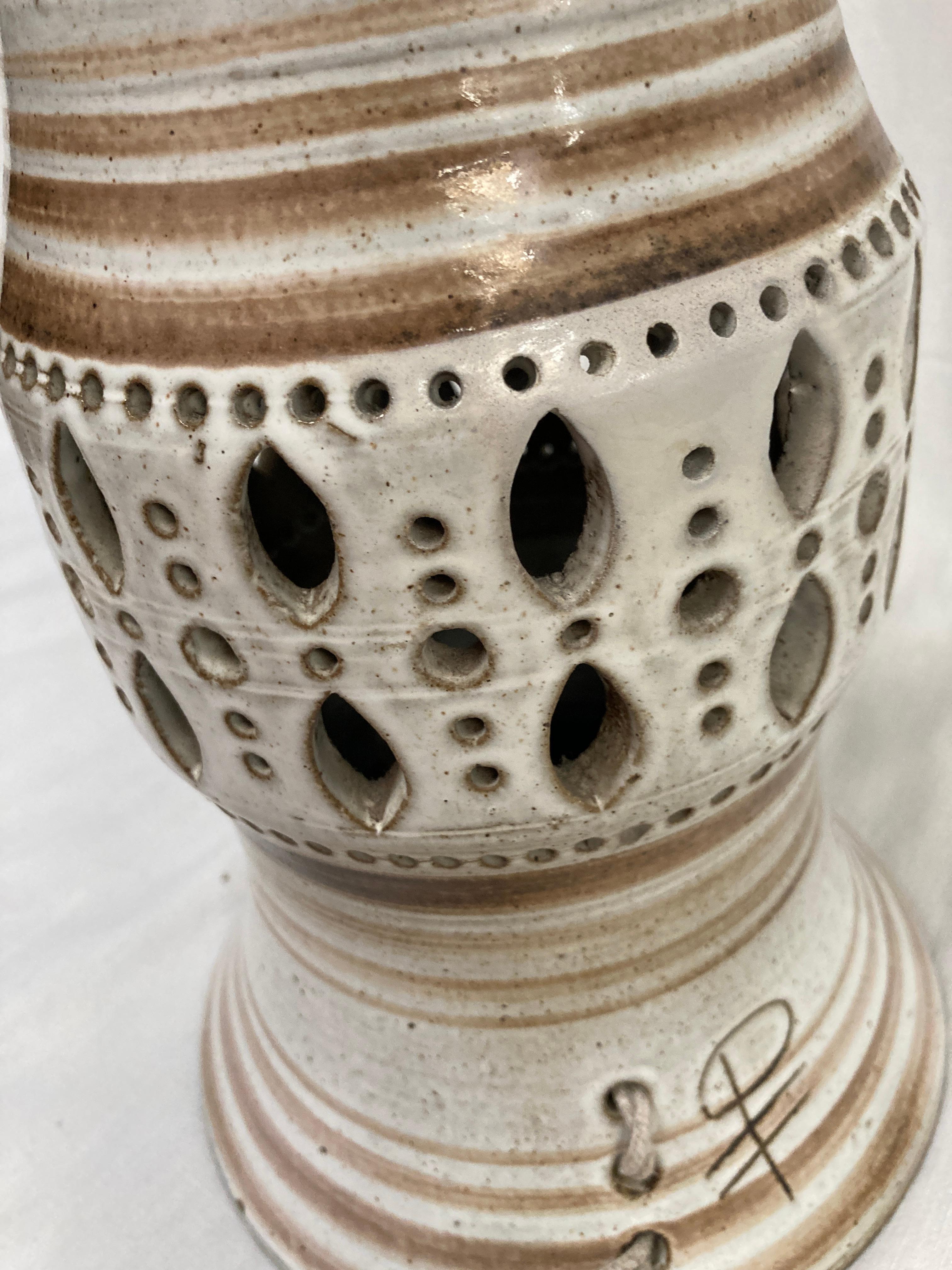 Lámpara de cerámica Studio Pottery de 1970 de Vallauris Cerámico en venta