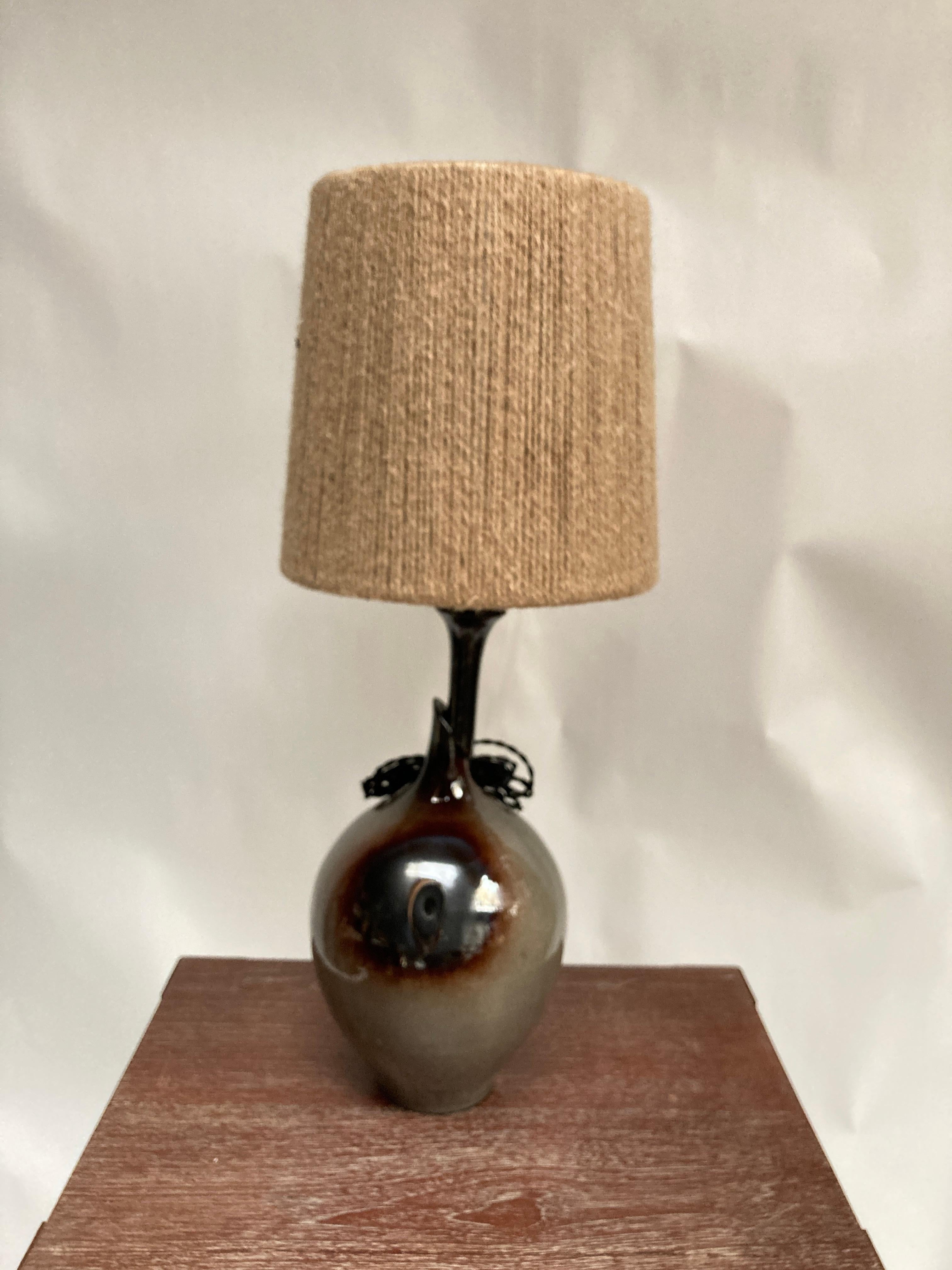1970's Studio pottery ceramic lamp  In Good Condition For Sale In Bois-Colombes, FR