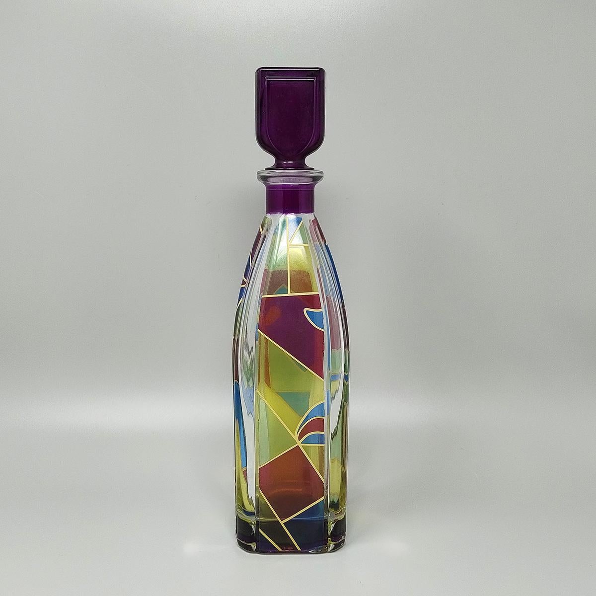 Mid-Century Modern Superbe carafe ou bouteille décorative des années 1970 par Luigi Bormioli. Fabriqué en Italie en vente