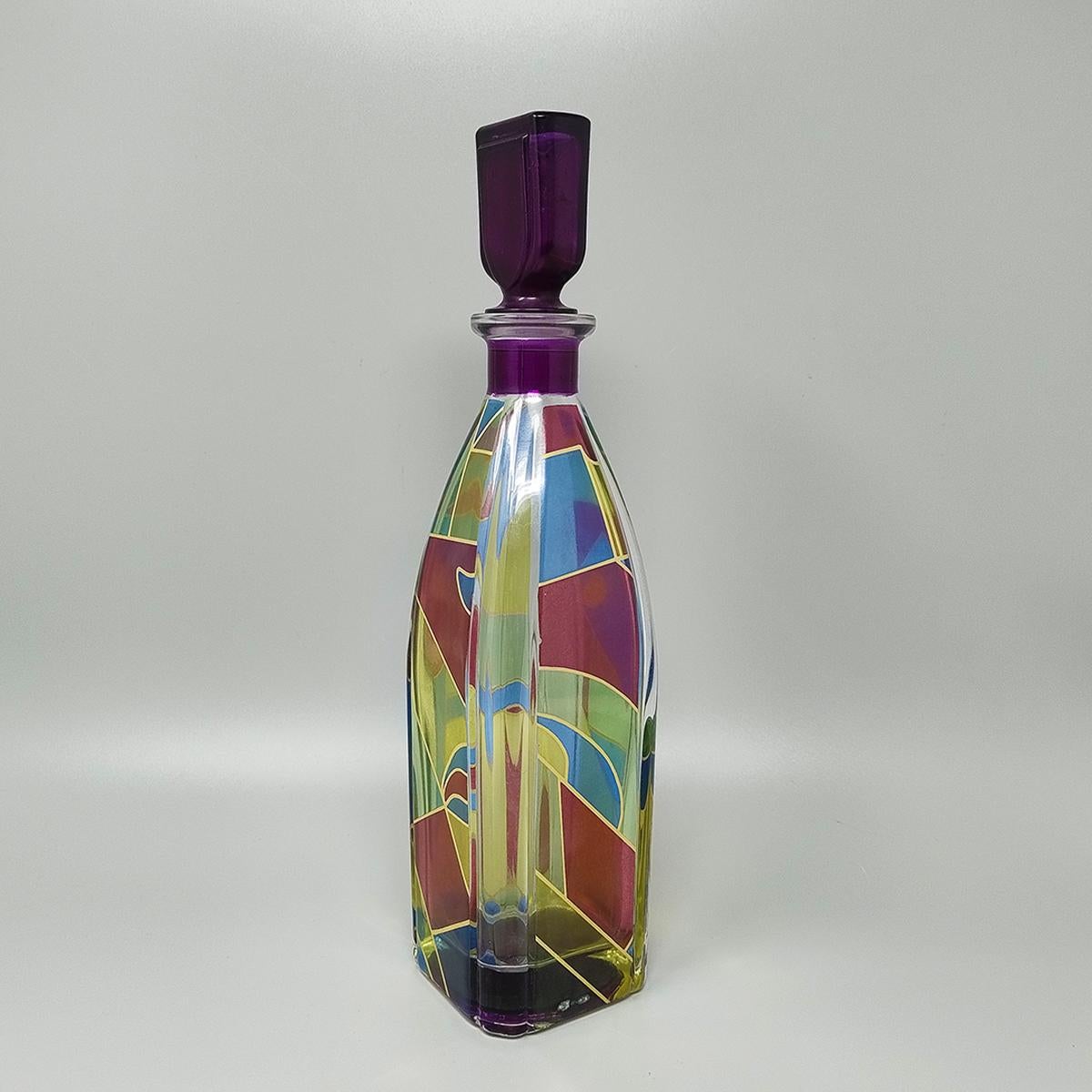 italien Superbe carafe ou bouteille décorative des années 1970 par Luigi Bormioli. Fabriqué en Italie en vente