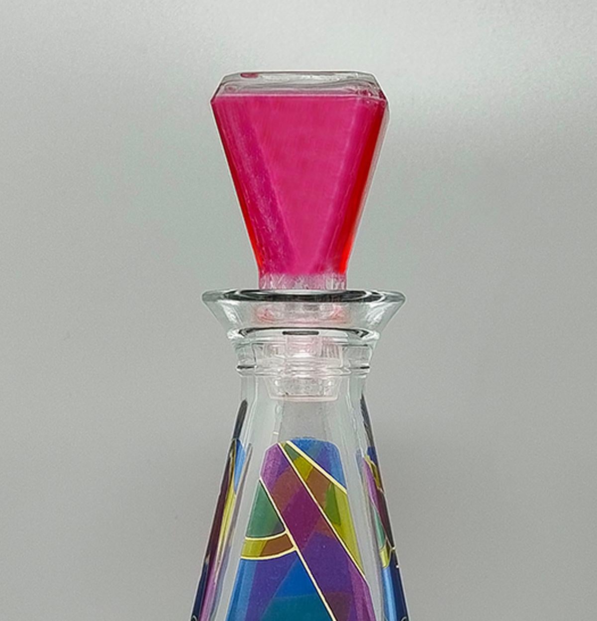 Superbe carafe ou bouteille décorative des années 1970 par Luigi Bormioli. Fabriqué en Italie Excellent état - En vente à Milano, IT