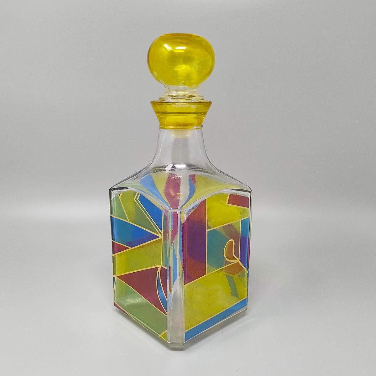 Superbe carafe ou bouteille décorative des années 1970 par Luigi Bormioli. Fabriqué en Italie Excellent état - En vente à Milano, IT