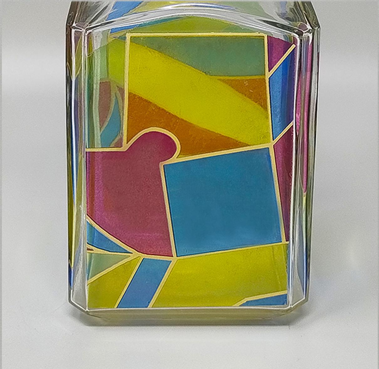 Superbe carafe ou bouteille décorative des années 1970 par Luigi Bormioli. Fabriqué en Italie en vente 1