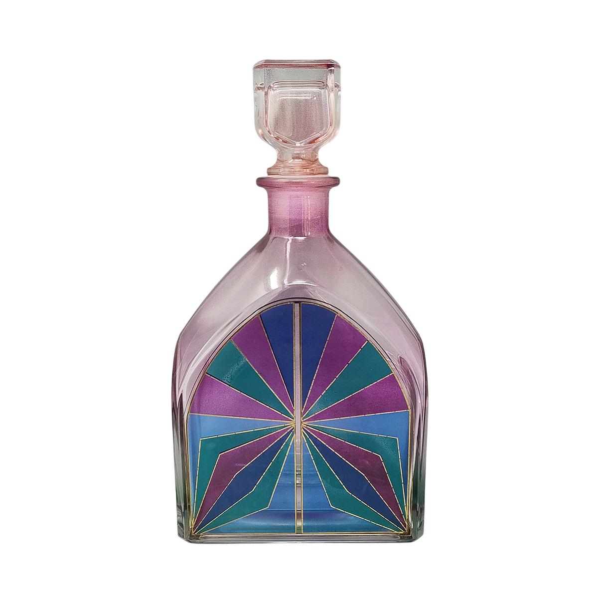 Superbe carafe ou bouteille décorative des années 1970 par Luigi Bormioli. Fabriqué en Italie
