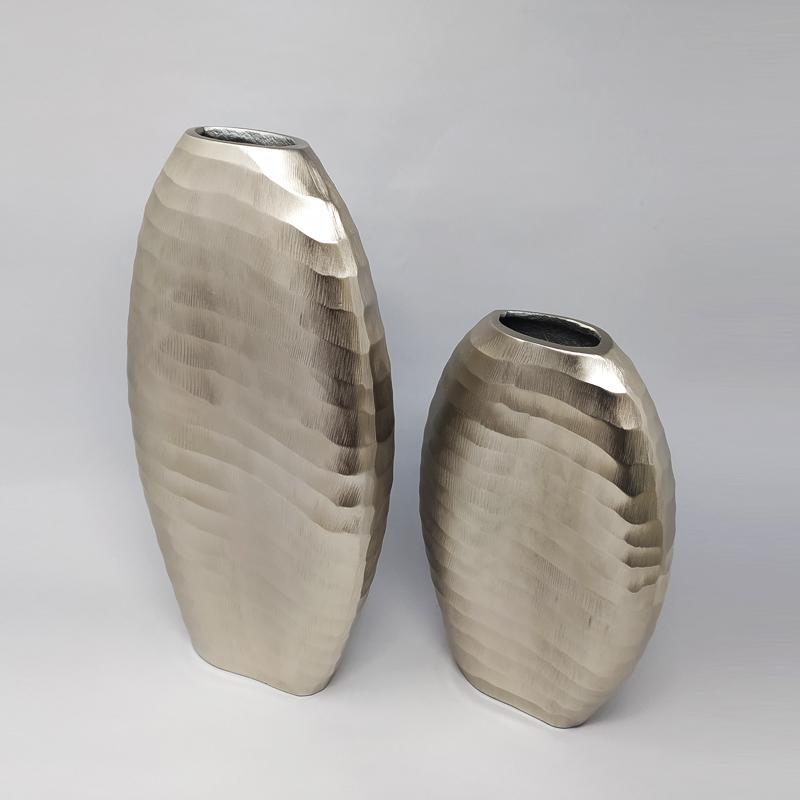 1970er Jahre Atemberaubendes Vasenpaar aus Keramik, hergestellt in Italien im Zustand „Hervorragend“ im Angebot in Milano, IT
