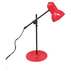 Impresionante lámpara de mesa roja de los años 70 de Veneta Lumi, Made in Italy