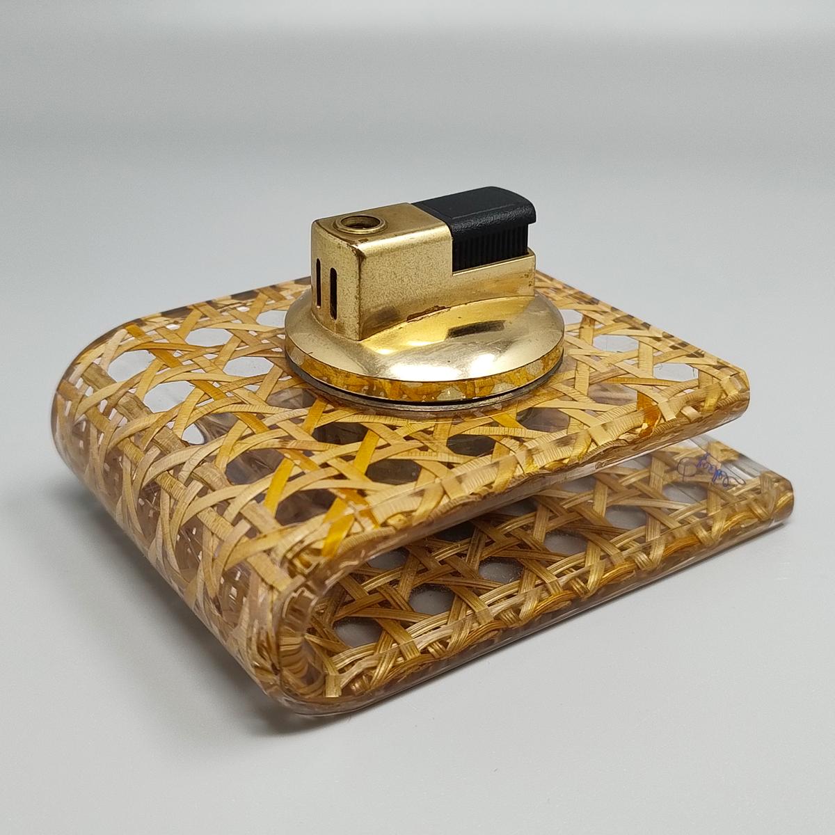 Mid-Century Modern 1970s Stunning Table Lighter in Vienna Straw By Geolel. Made in Italy For Sale