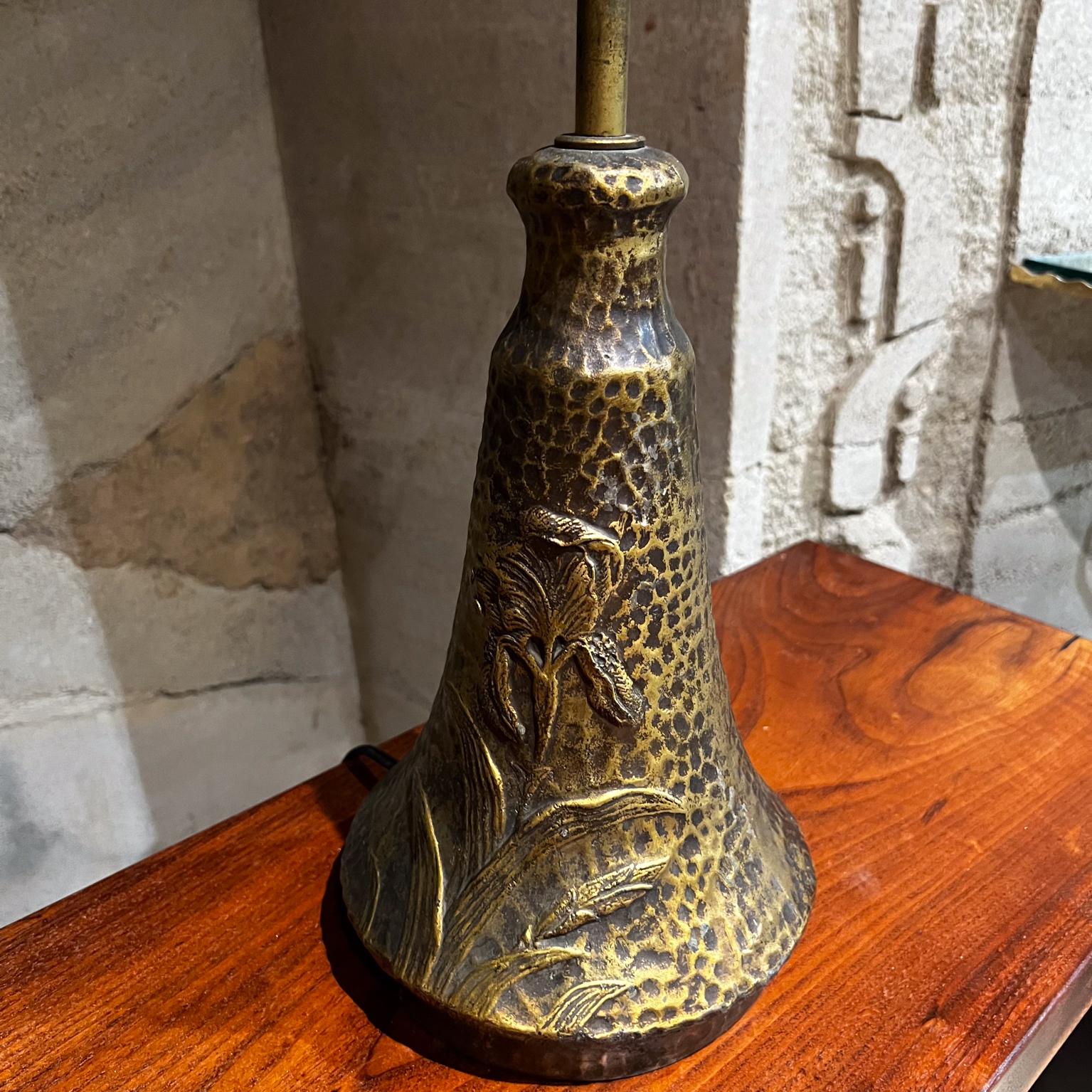 Late 20th Century 1970s Style Arthur Court Art Nouveau Faux Bronze Table Lamp For Sale