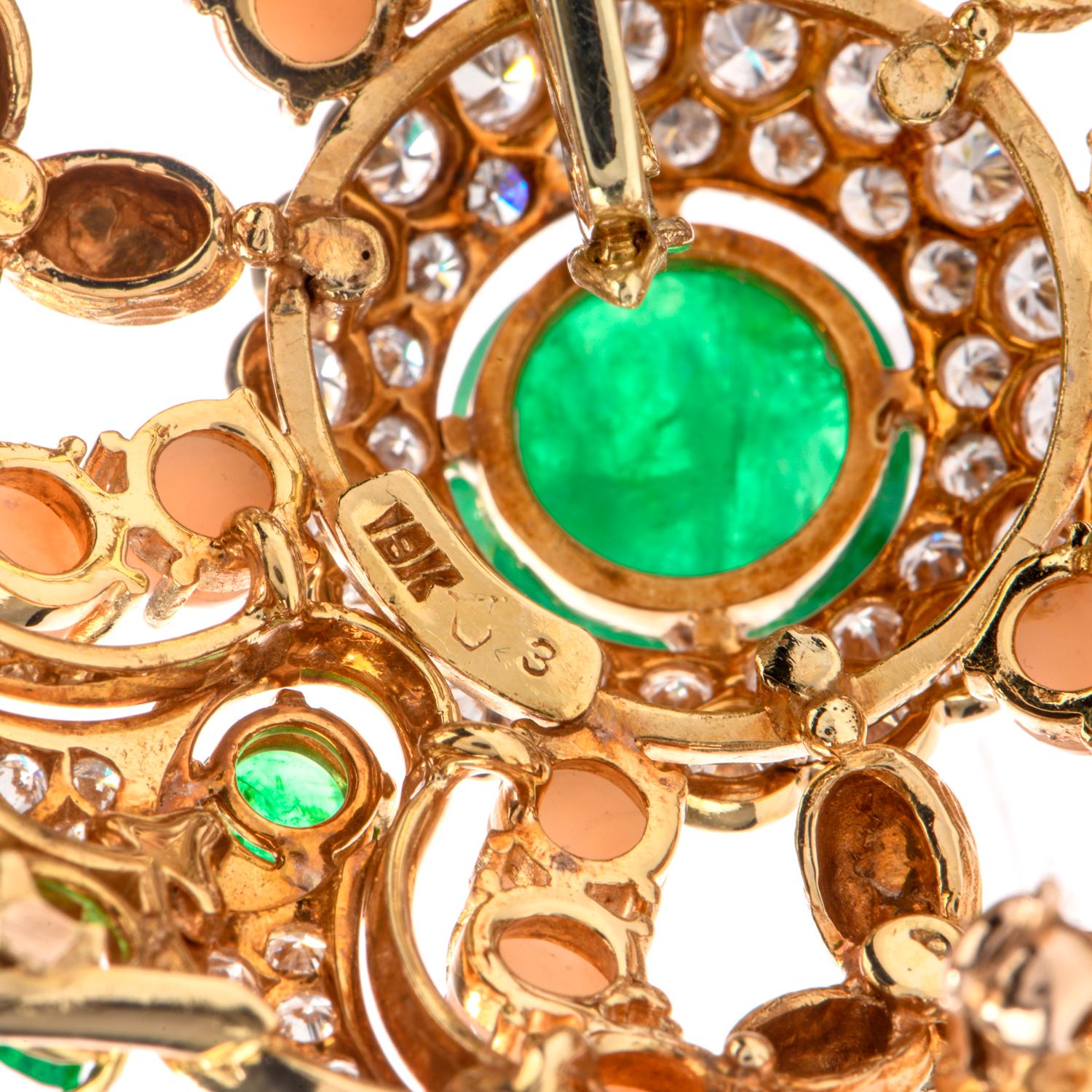 Cabochon 1970s Stylish Circular Diamond Coral Emerald 18 Karat Yellow Gold Pin