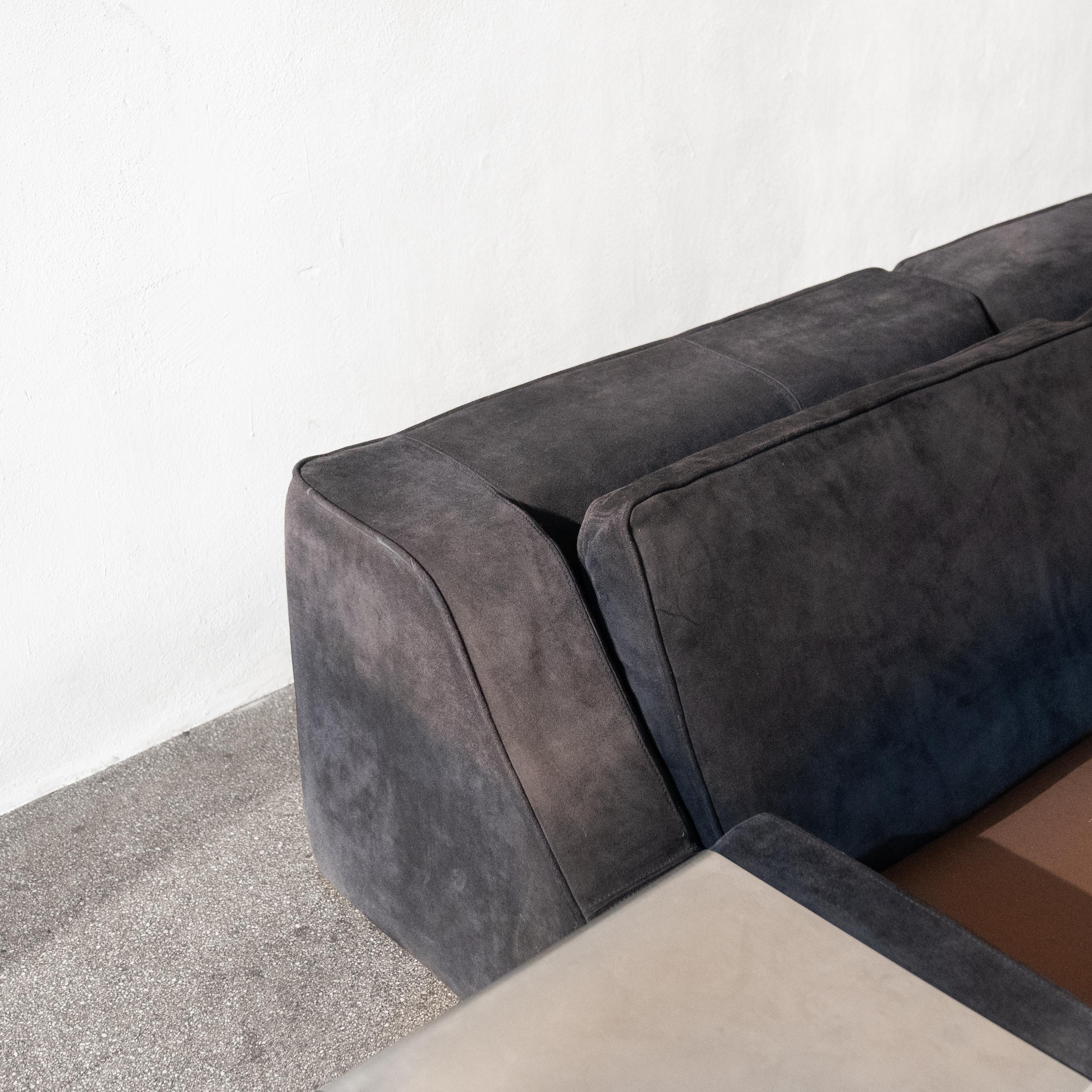 1970s Suede Bed Frame by Roche Bobois For Sale 4