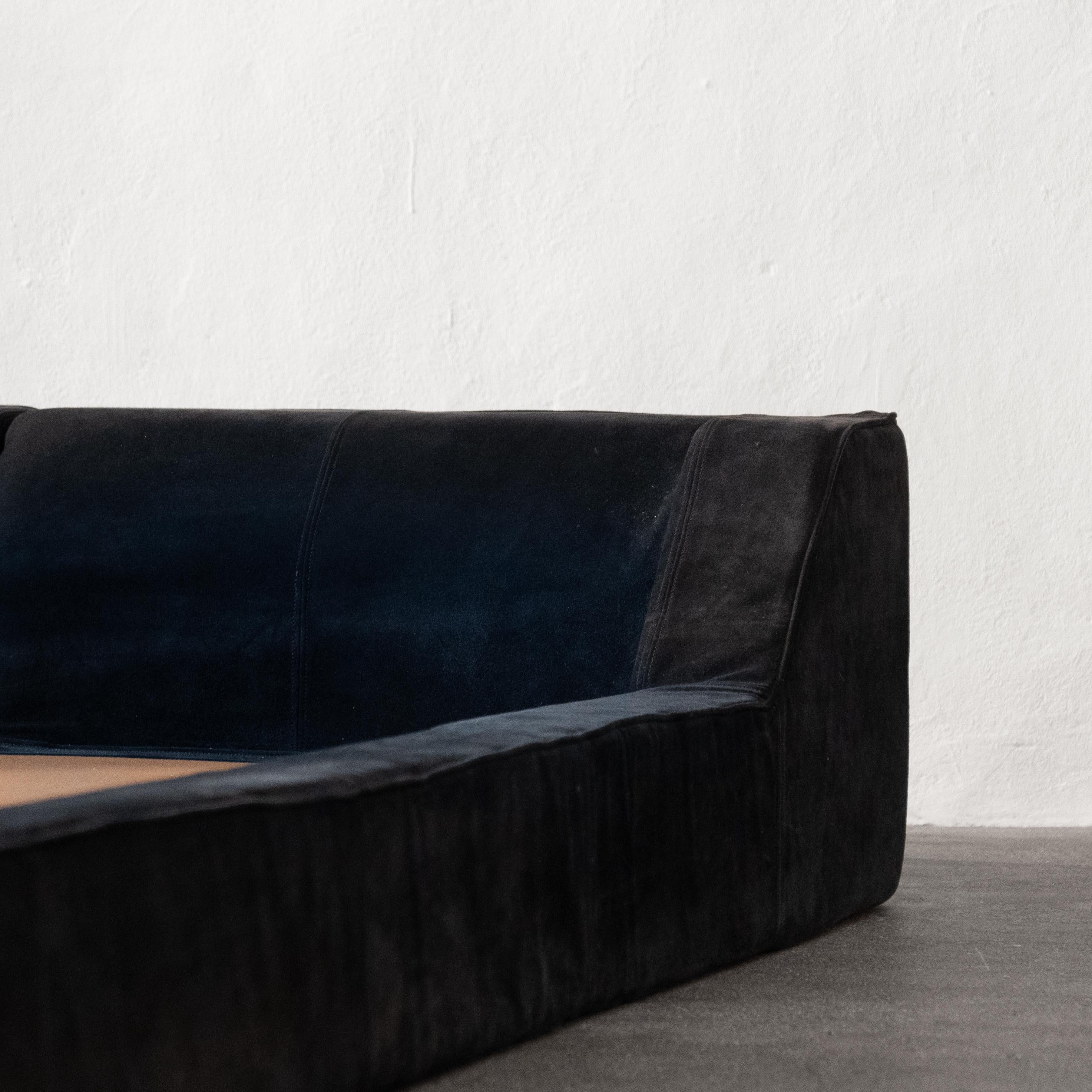 1970s Suede Bed Frame by Roche Bobois For Sale 2