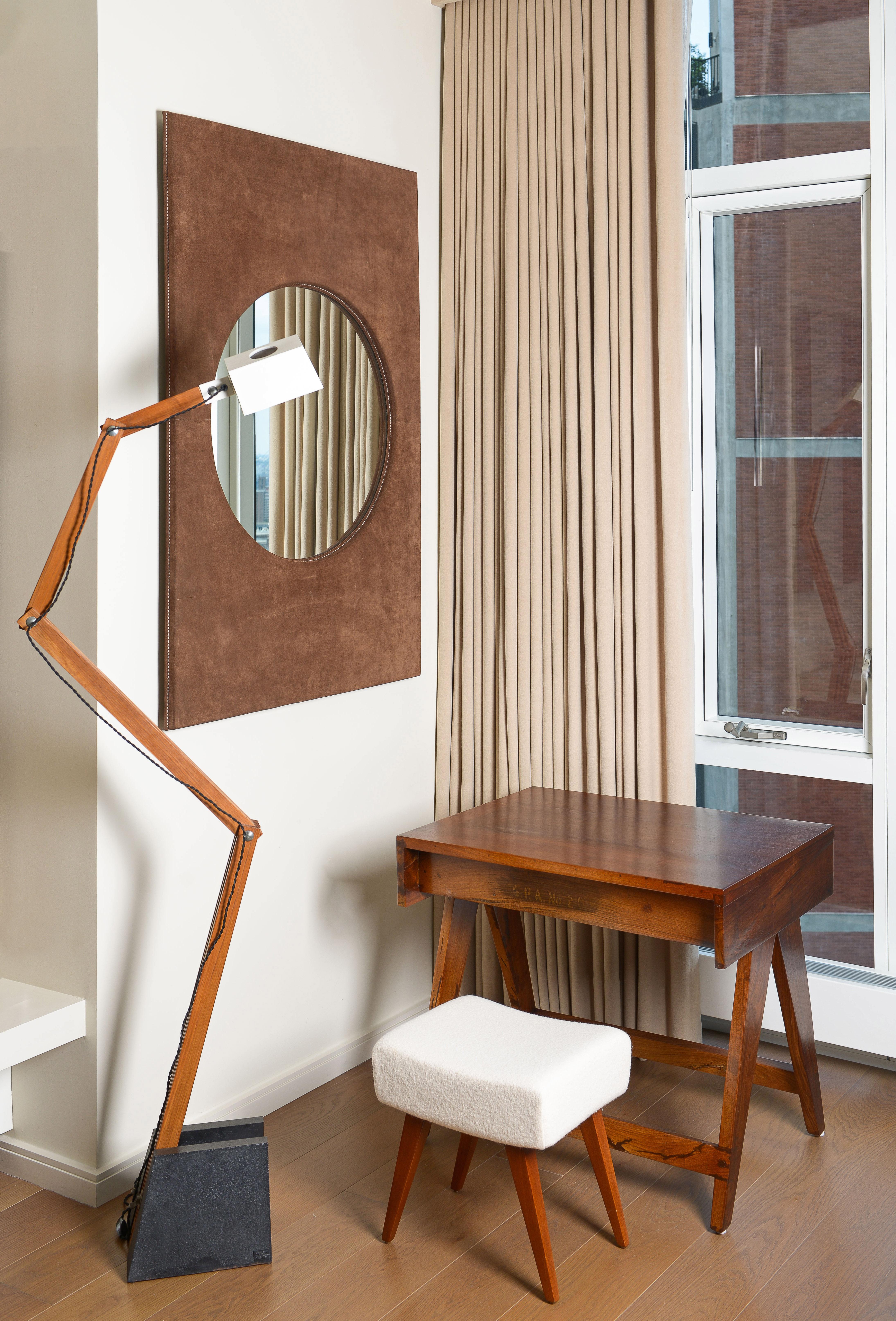 1970s Suede Wrapped Rectangular Frame Mirror In Good Condition For Sale In New York, NY