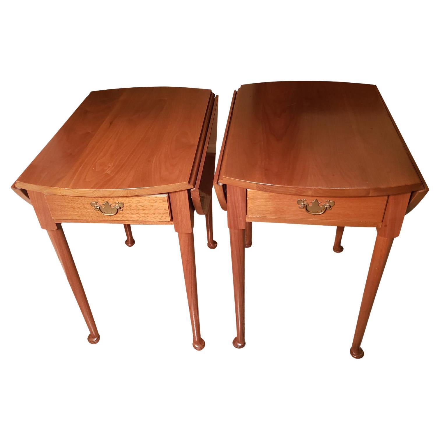 1970s Suters Hepplewhite Pembroke Drop-Leaves Oval Cherry Side Tables For Sale